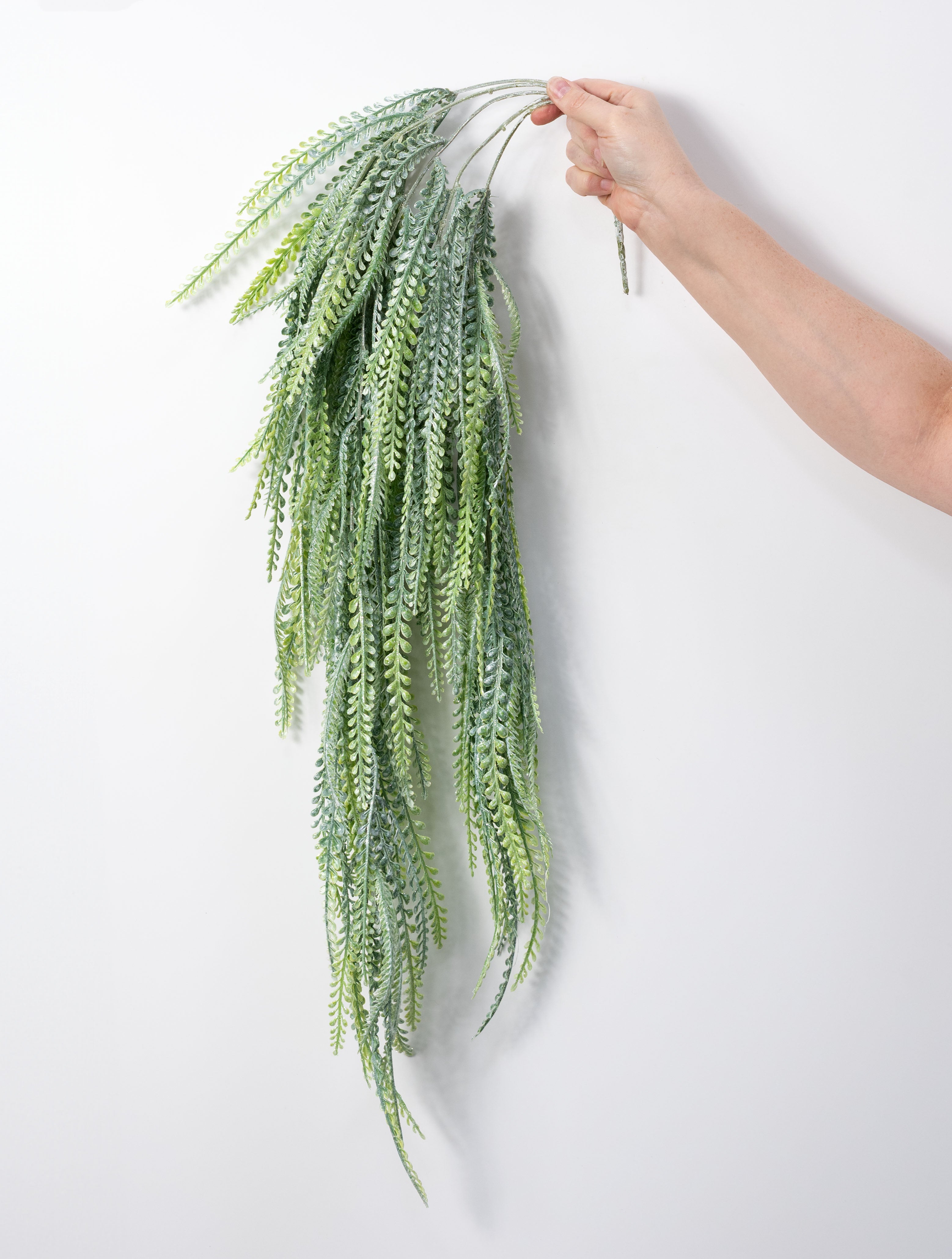 31" Plastic Leaves Button Fern Hanging Bush: Iced Green (5 Stem)