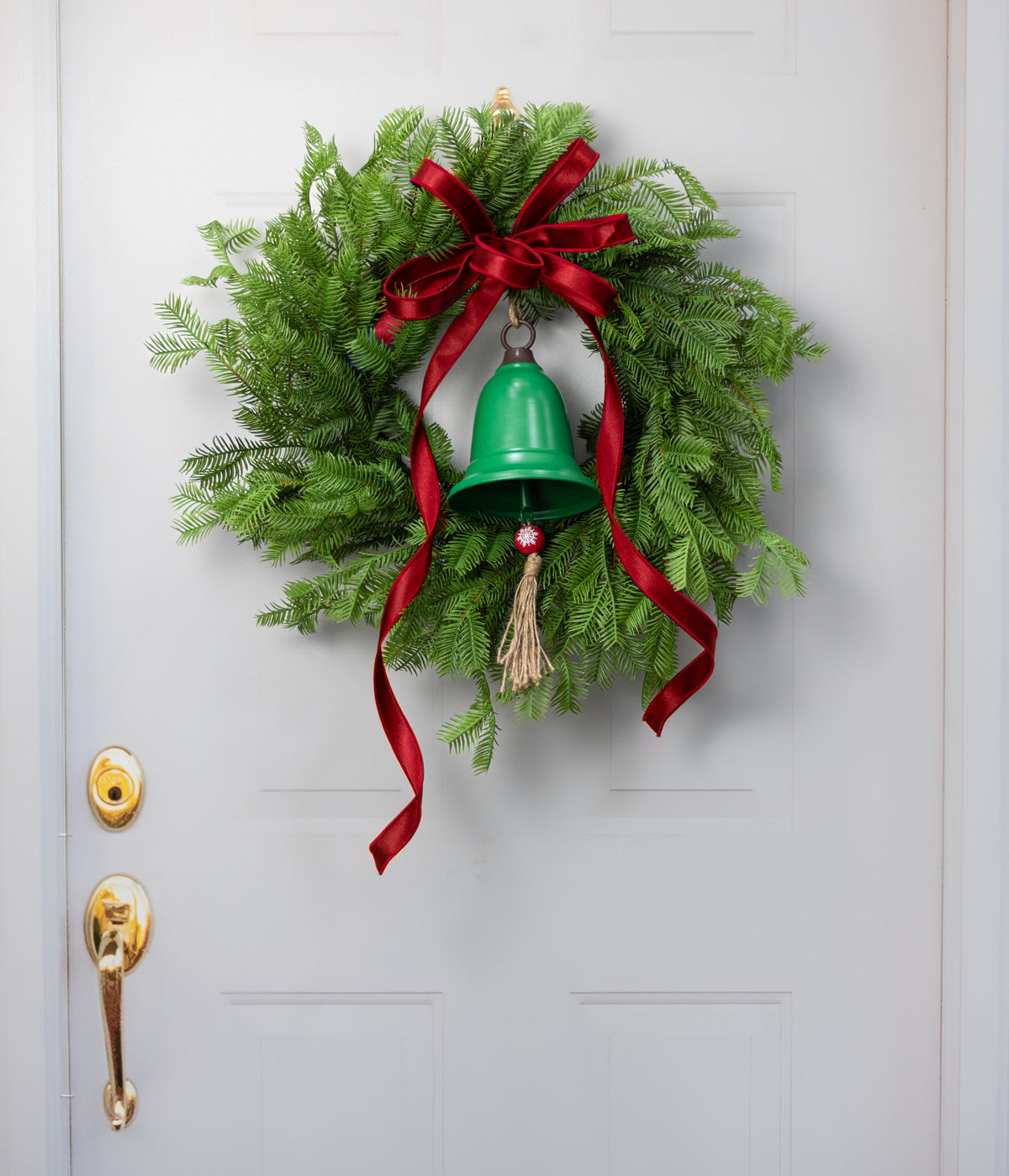 8" Metal Bell Ornament: Green