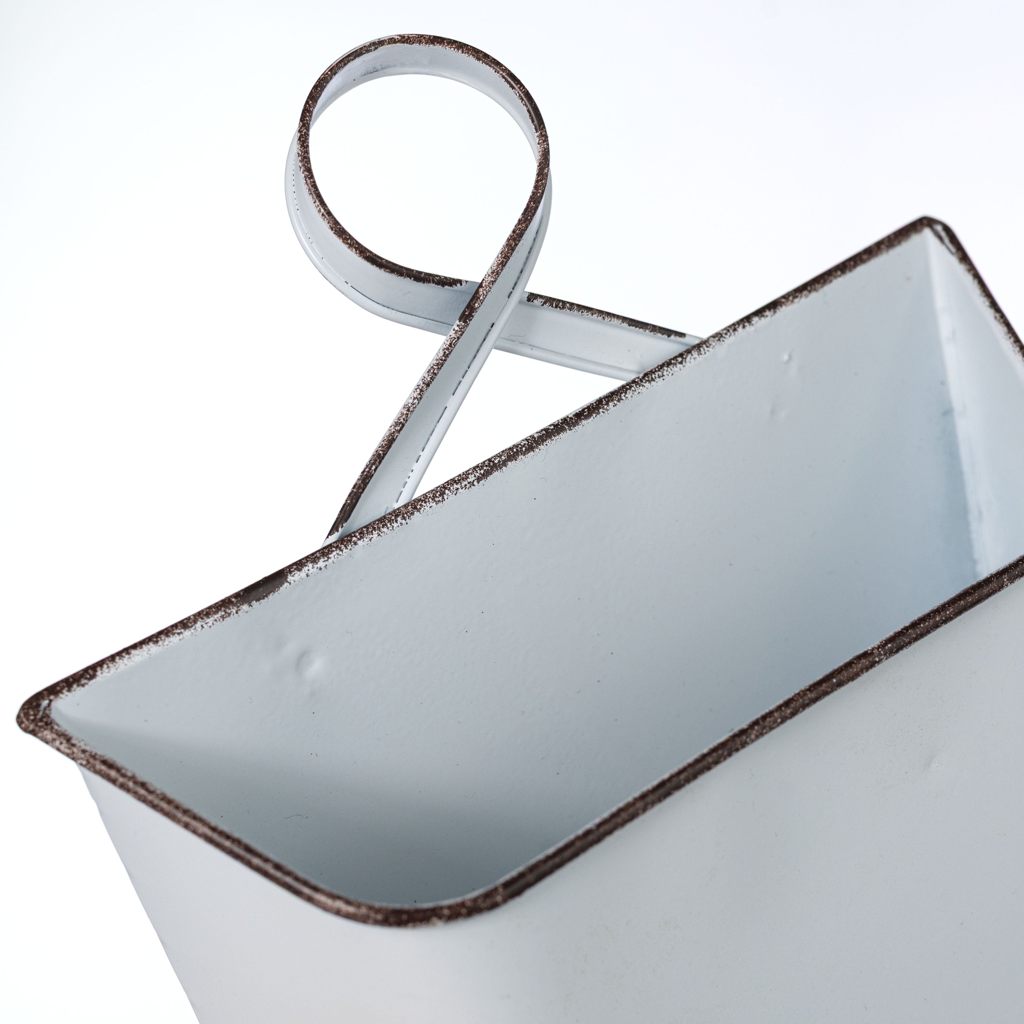 11" Metal Wall Pocket: Distressed White