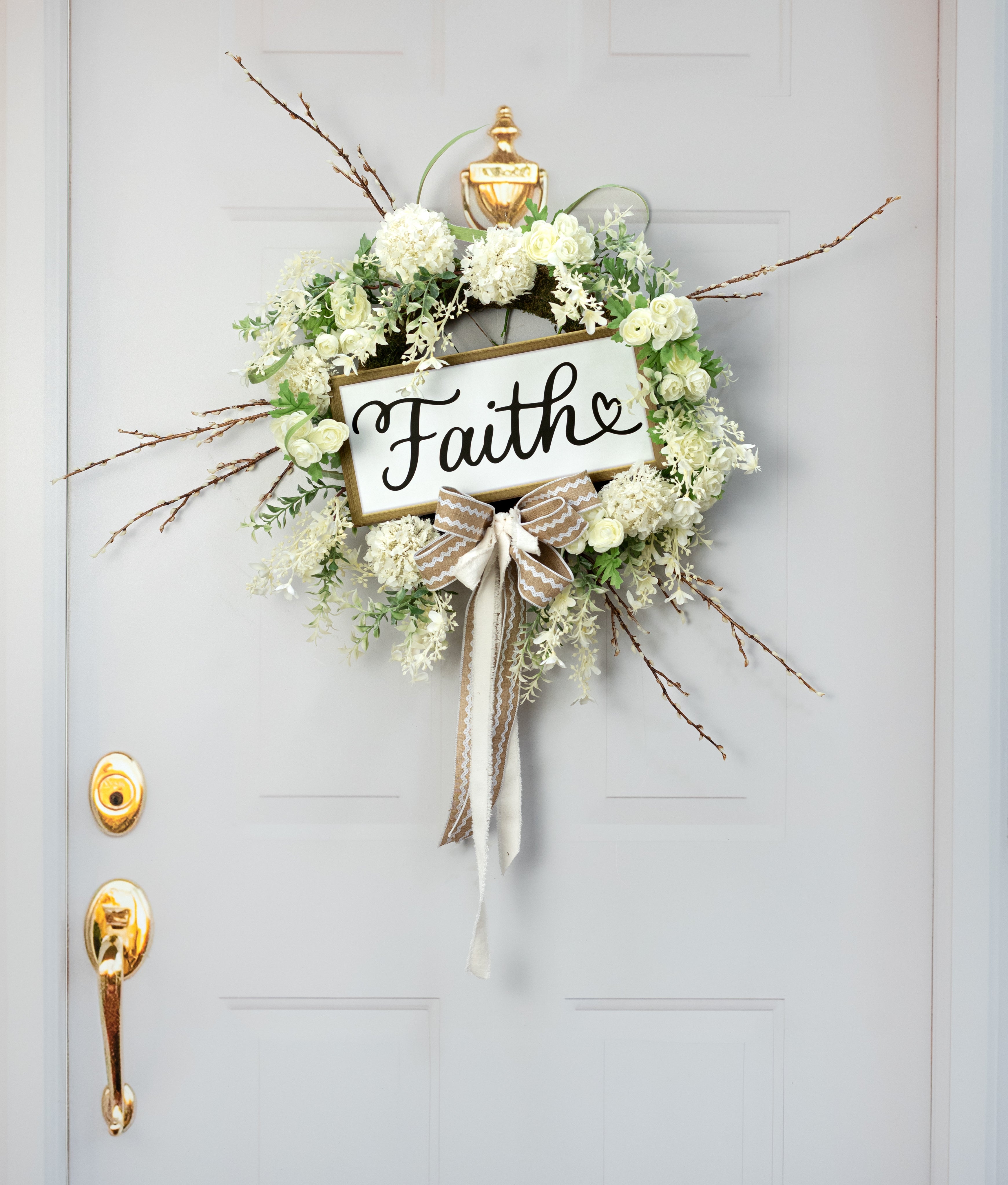 12" Wooden Sign: Faith Heart