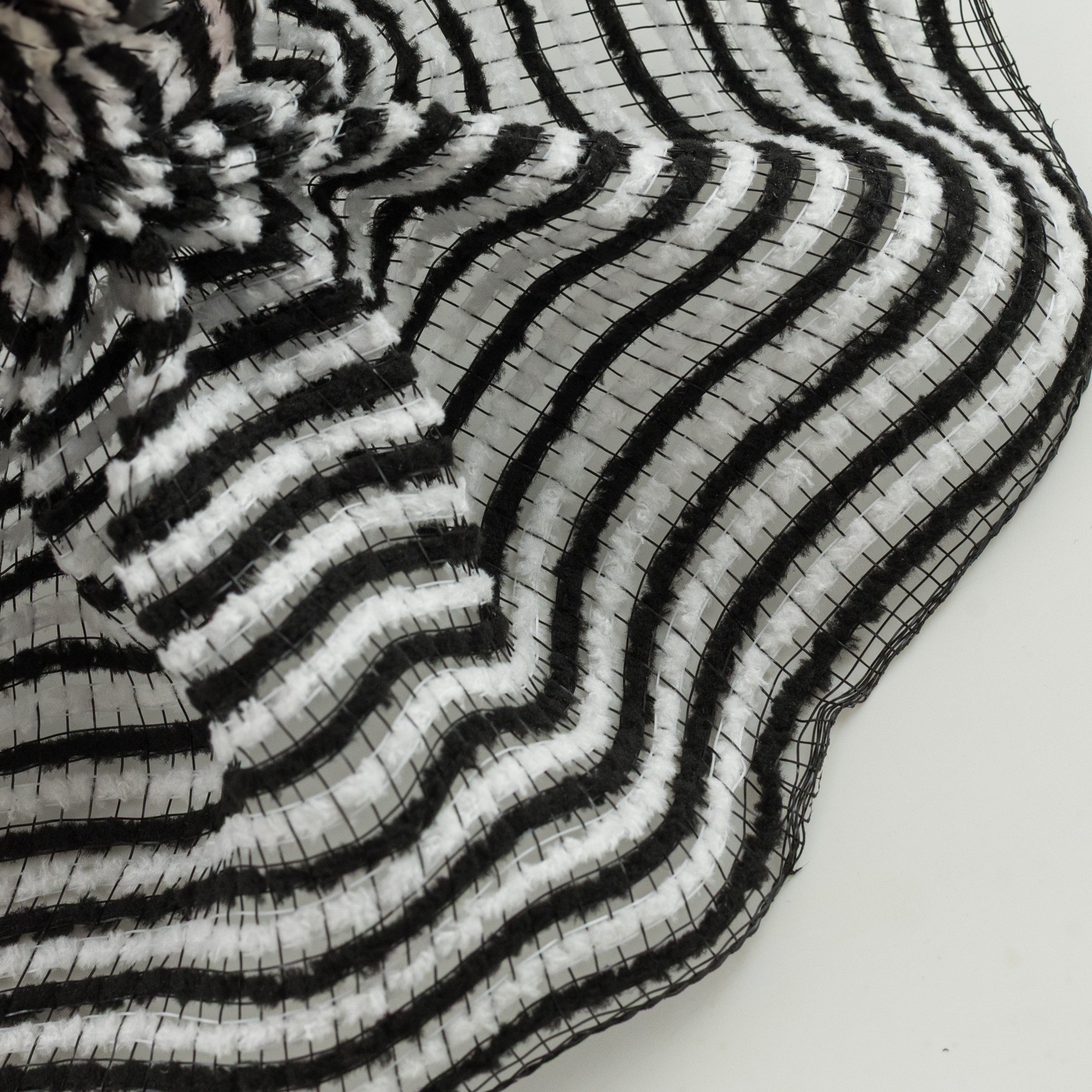 10" All Snow Fuzz Mesh: Black & White Stripes (10 Yards)