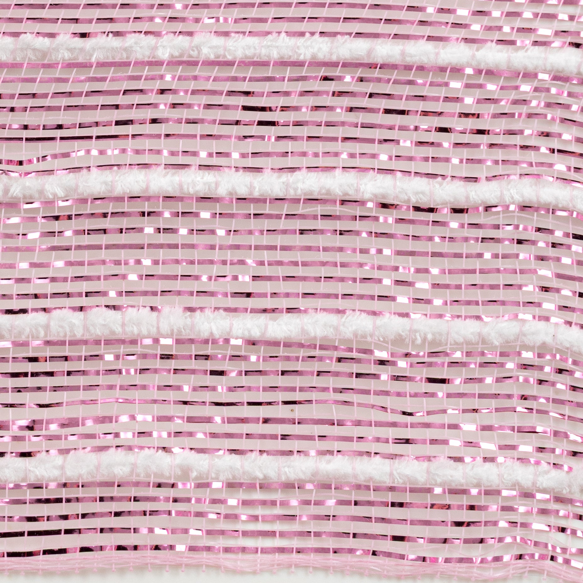 10" Heavy Metallic Snow Mesh: Pink