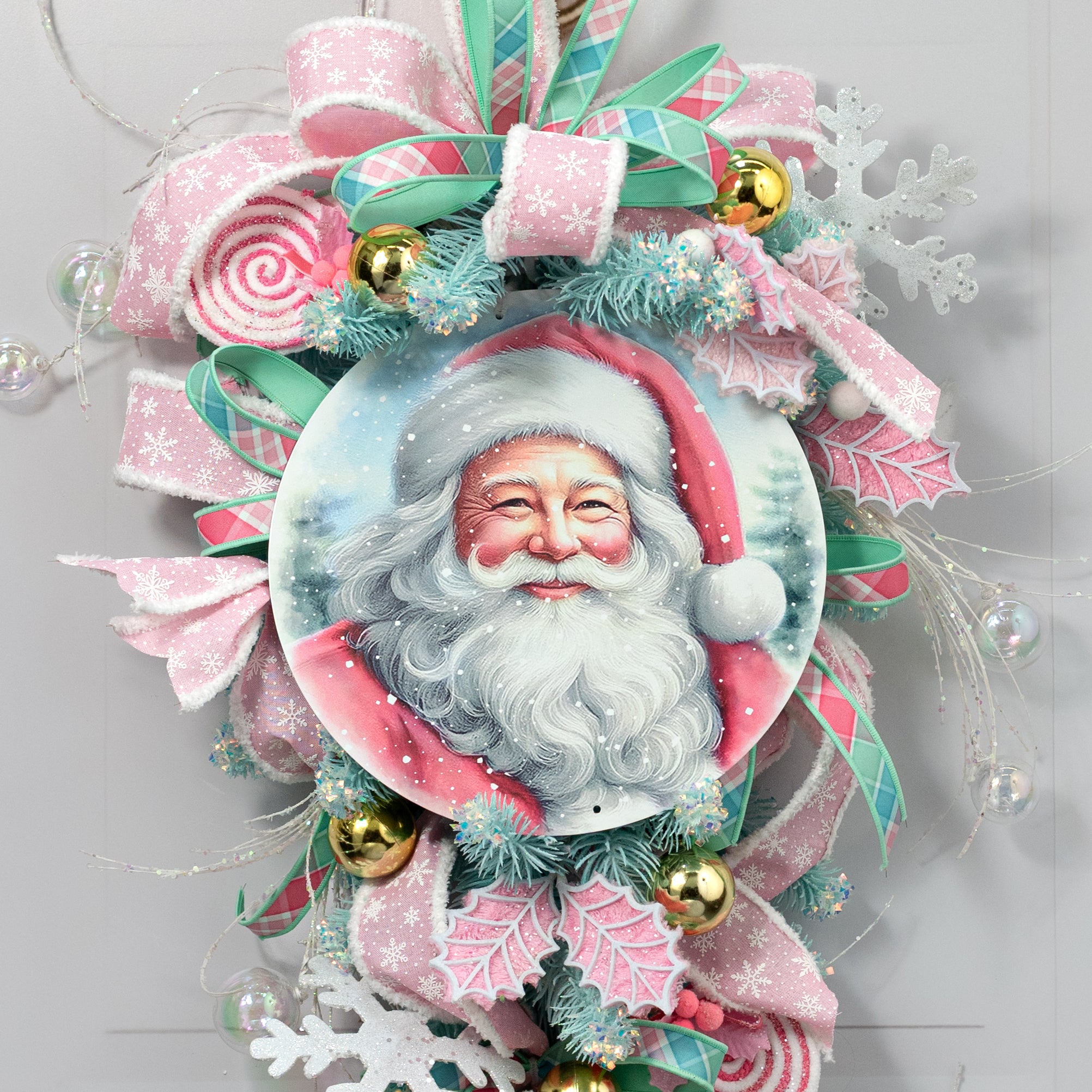 12" Round Metal Sign: Pink Santa Portrait