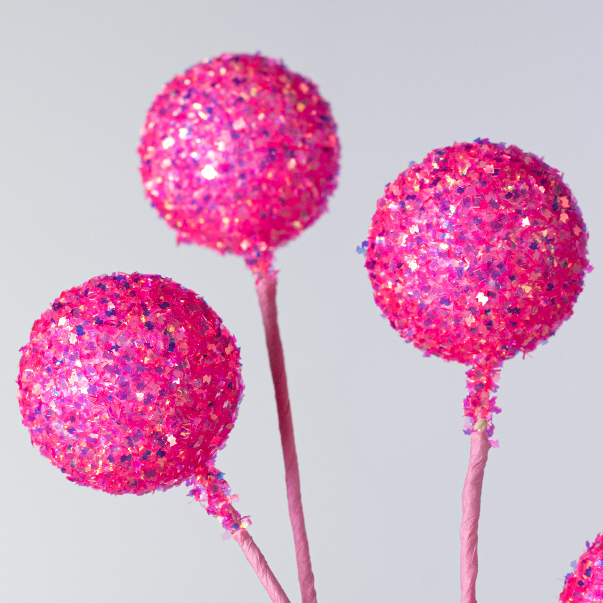 18" Frizzy Ball Pick x5: Iridescent Hot Pink