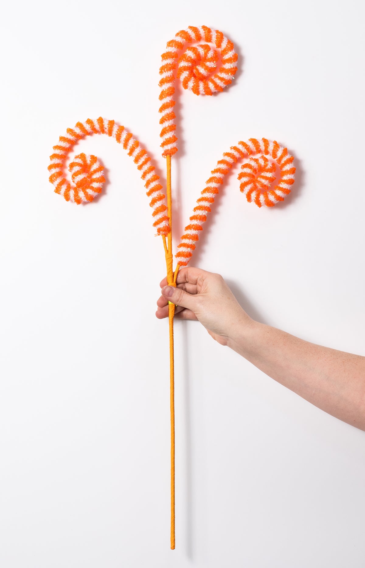 28" Stripe Spiral Curly Spray: Orange & Iridescent White