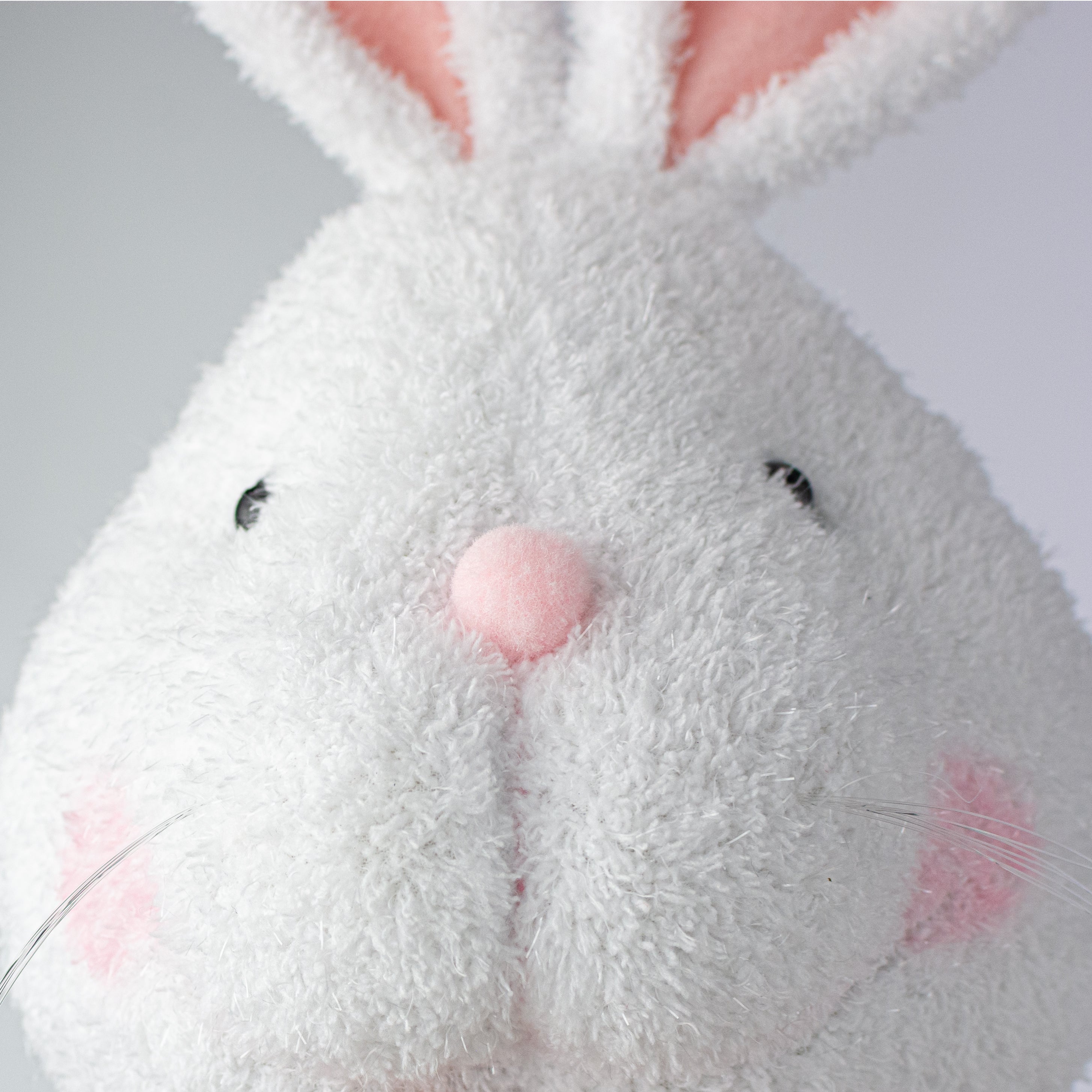 Bunny Rabbit Head & Paw Wreath Decor Kit: White