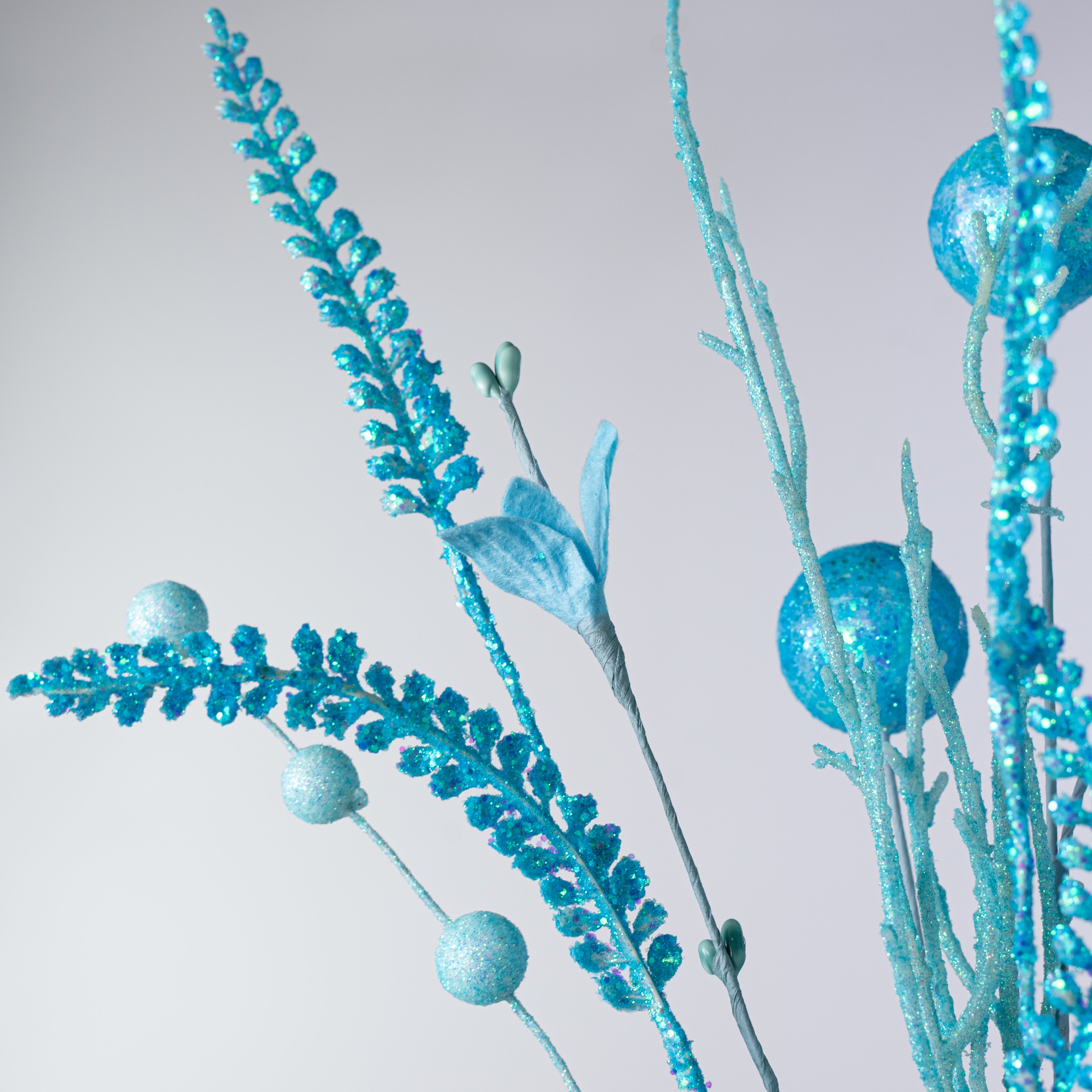 21" Glitter Ball Filler Bush: Iridescent Blue
