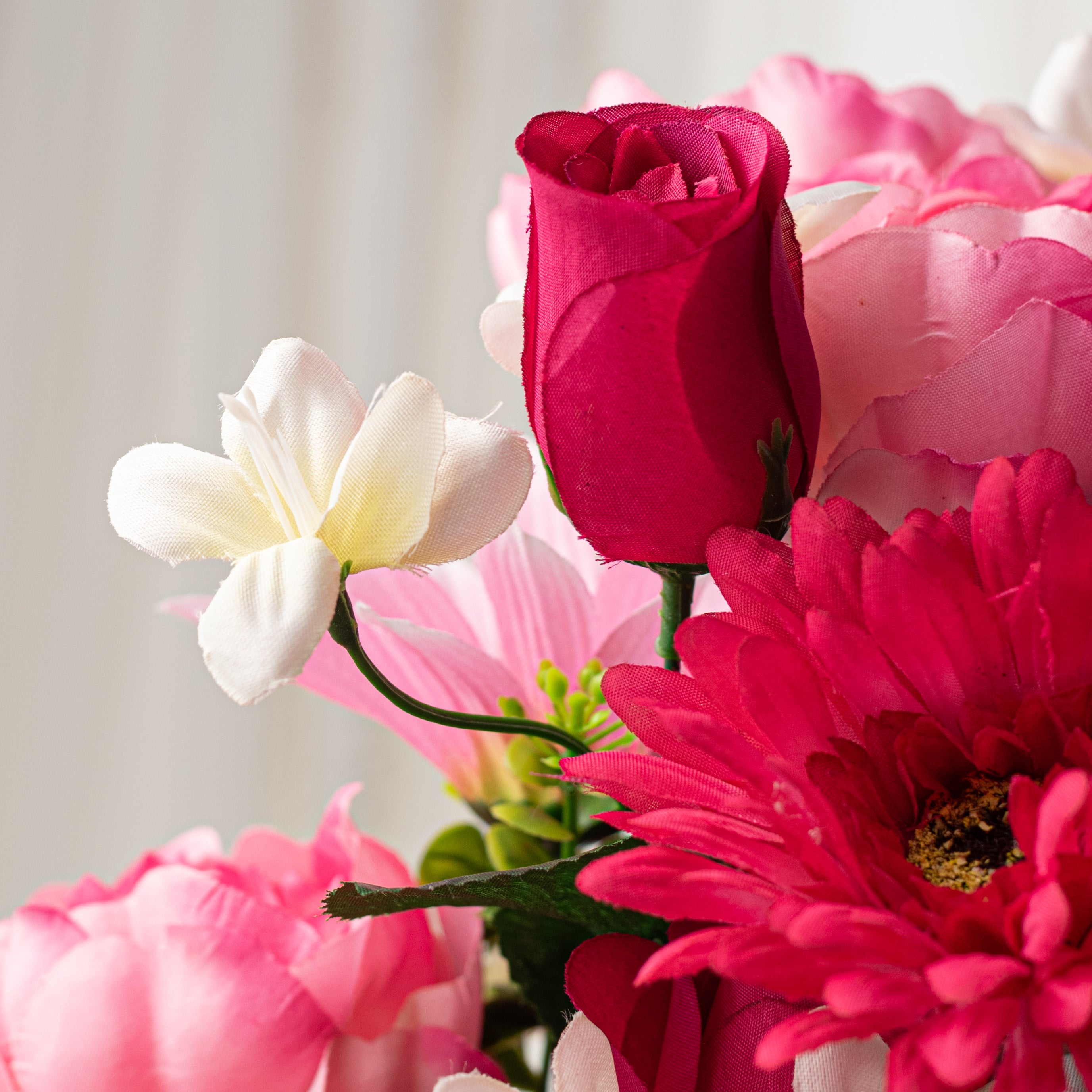 26" Peony, Gerbera Daisy, Rose Bud Bush: Beauty & Pink