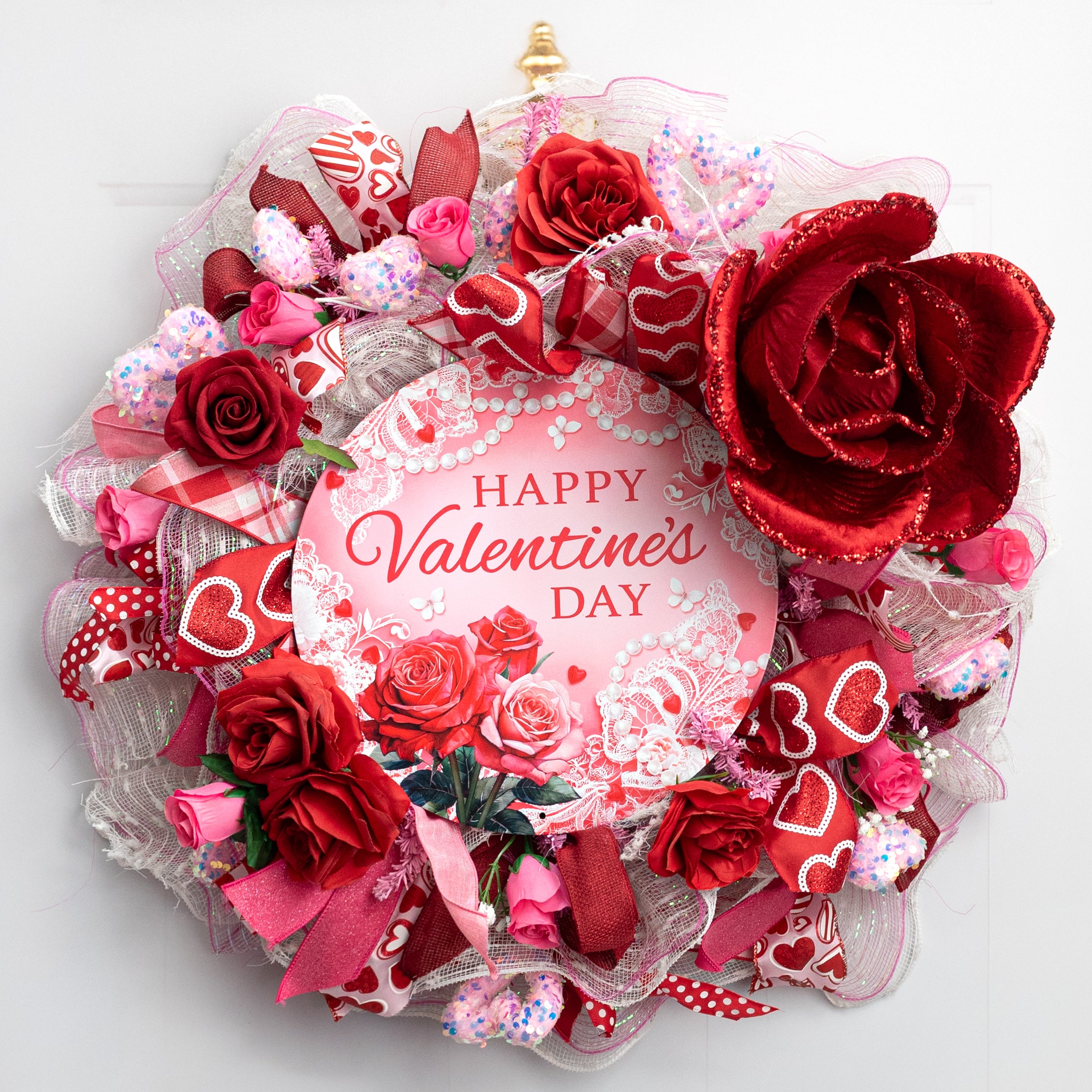 12" Round Metal Sign: Happy Valentine's Day Roses