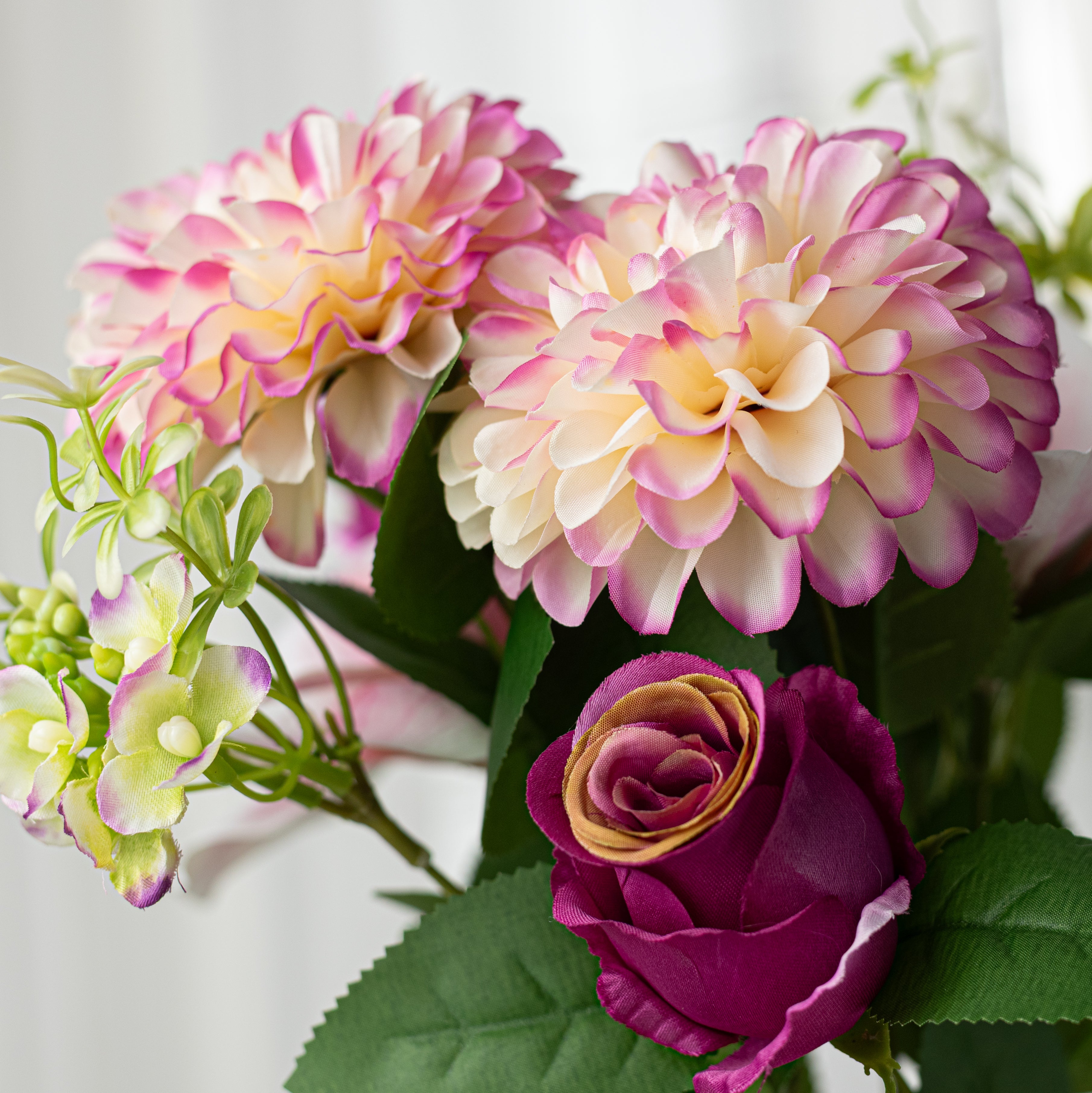 20" Zinnias, Magnolias & Roses Bush: Mauve (12 Stem)