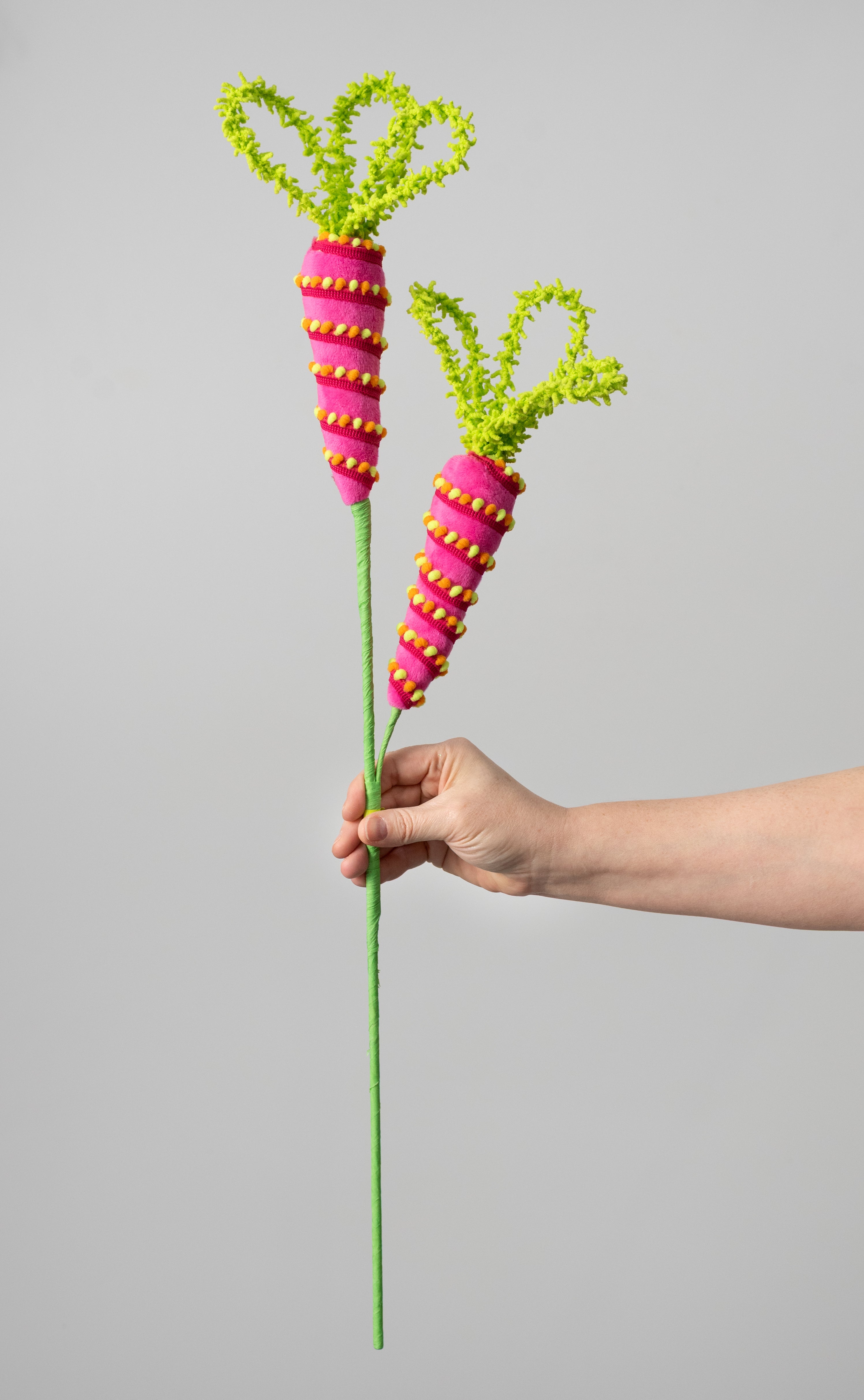 28" Pom Pom Stripe Carrots Spray: Hot Pink & Green