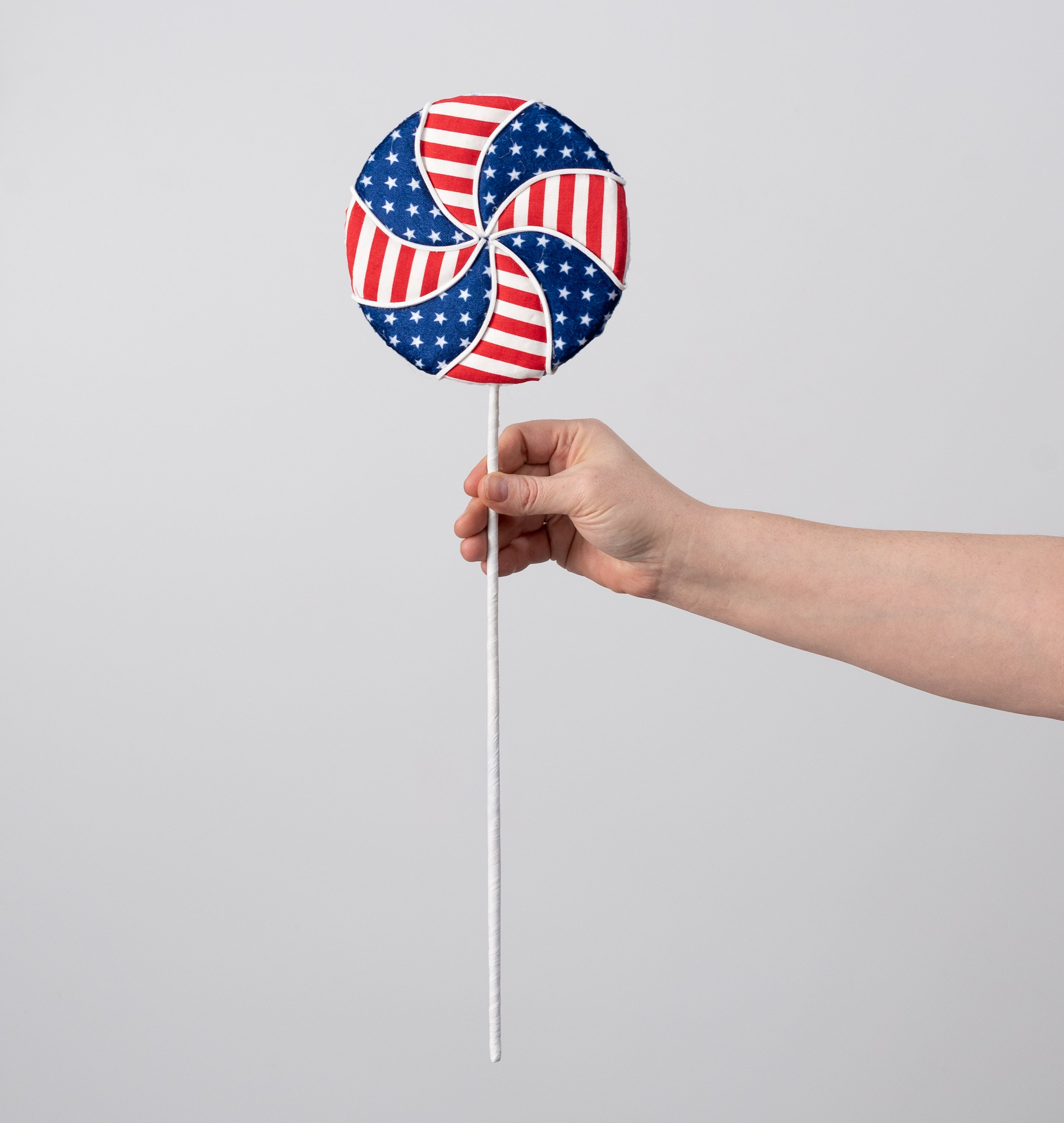 6" x 20" Stars & Stripes Lollipop Spray