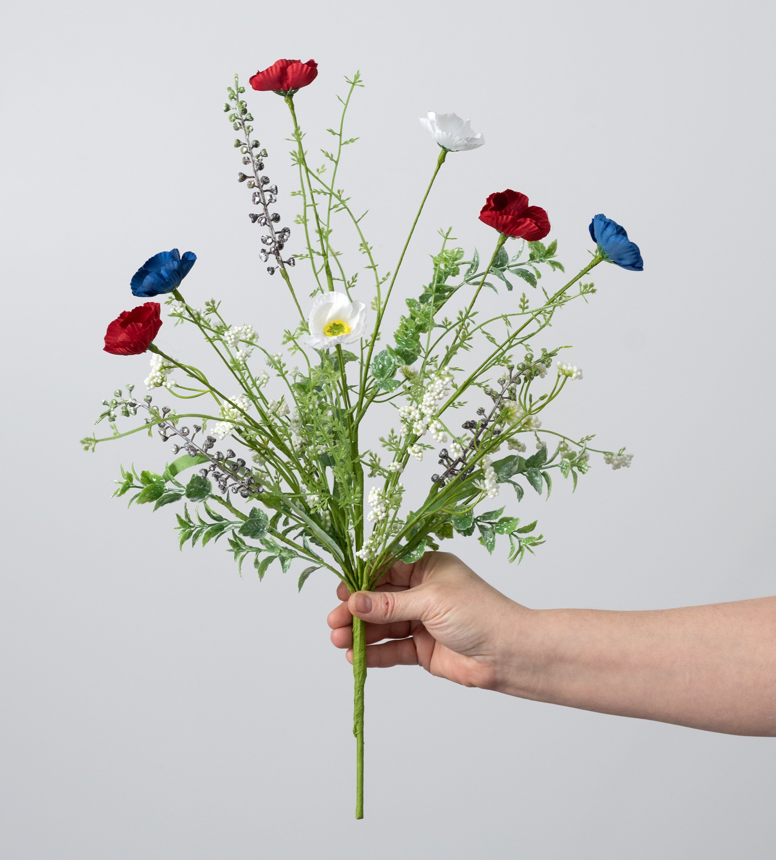 21" Poppy Spray: Red, White & Blue