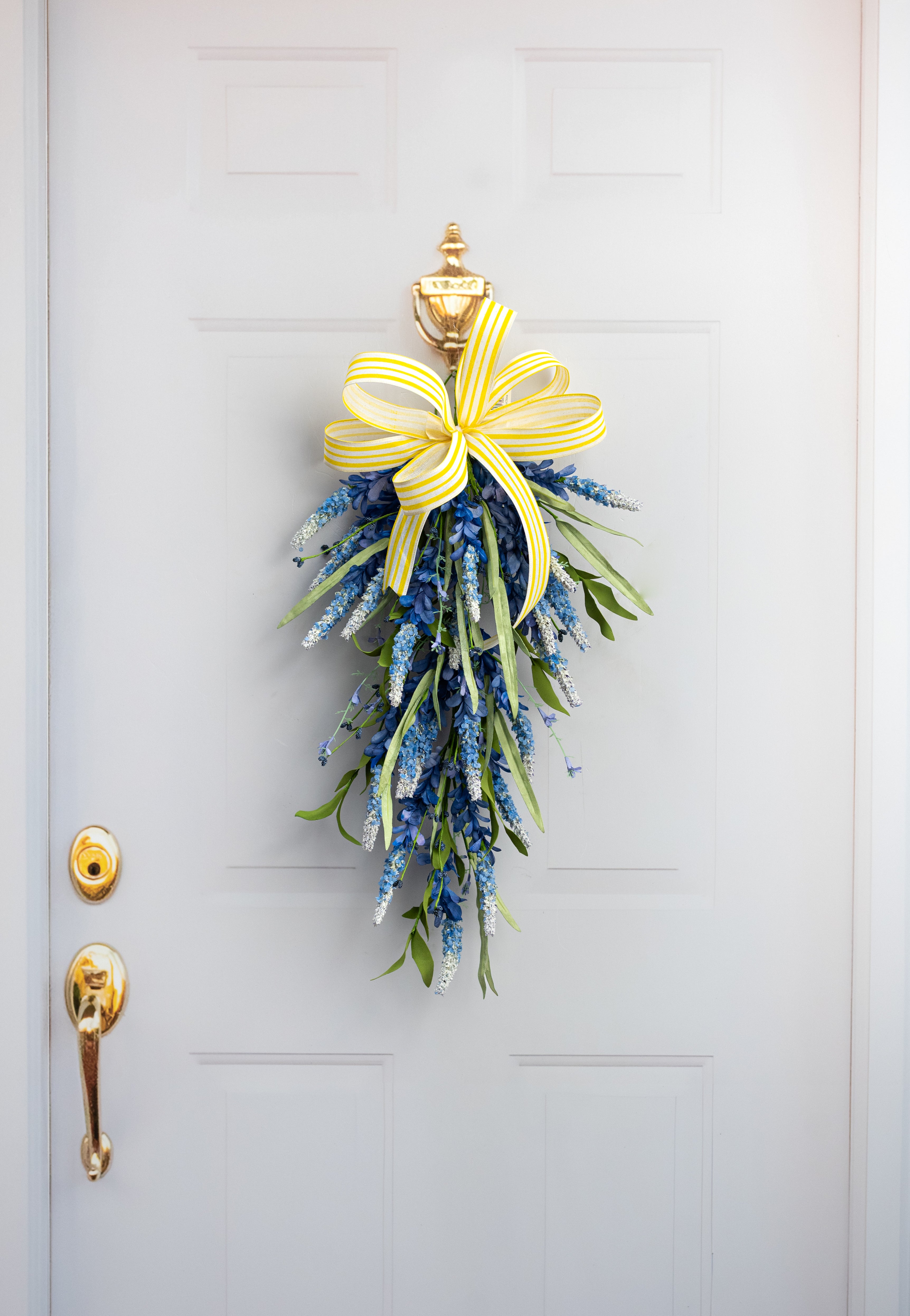 27" Bluebonnet Flowers Teardrop