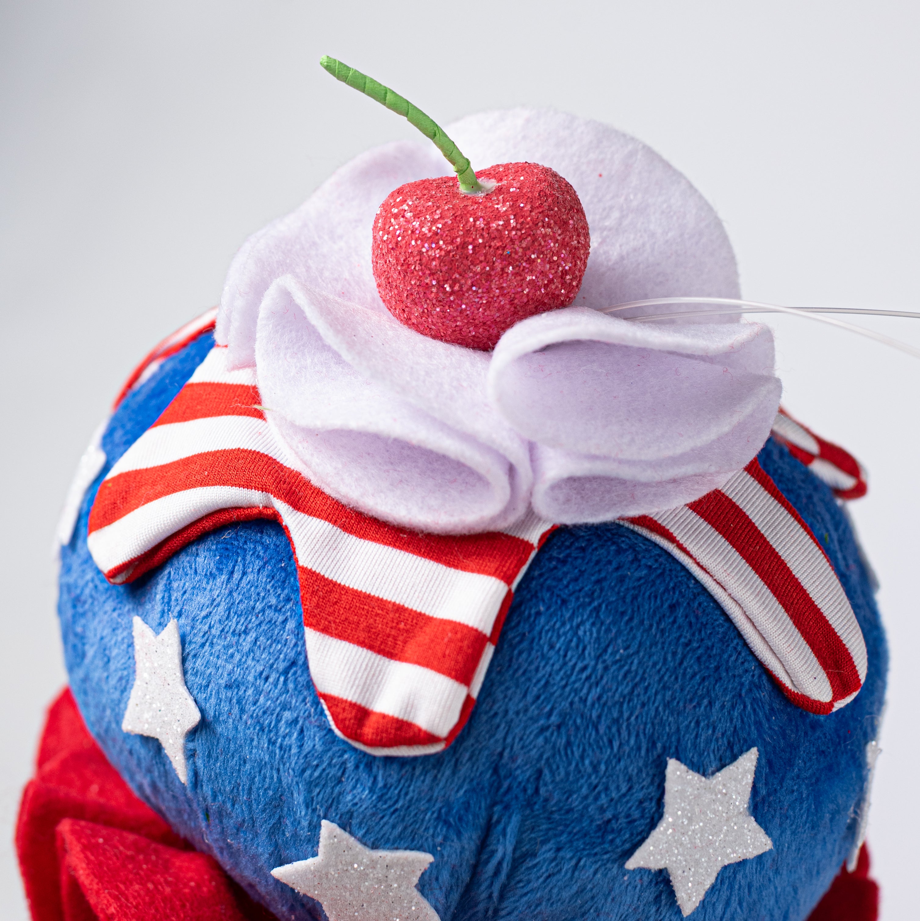 10" Stars & Stripes Patriotic Ice Cream Cone Ornament