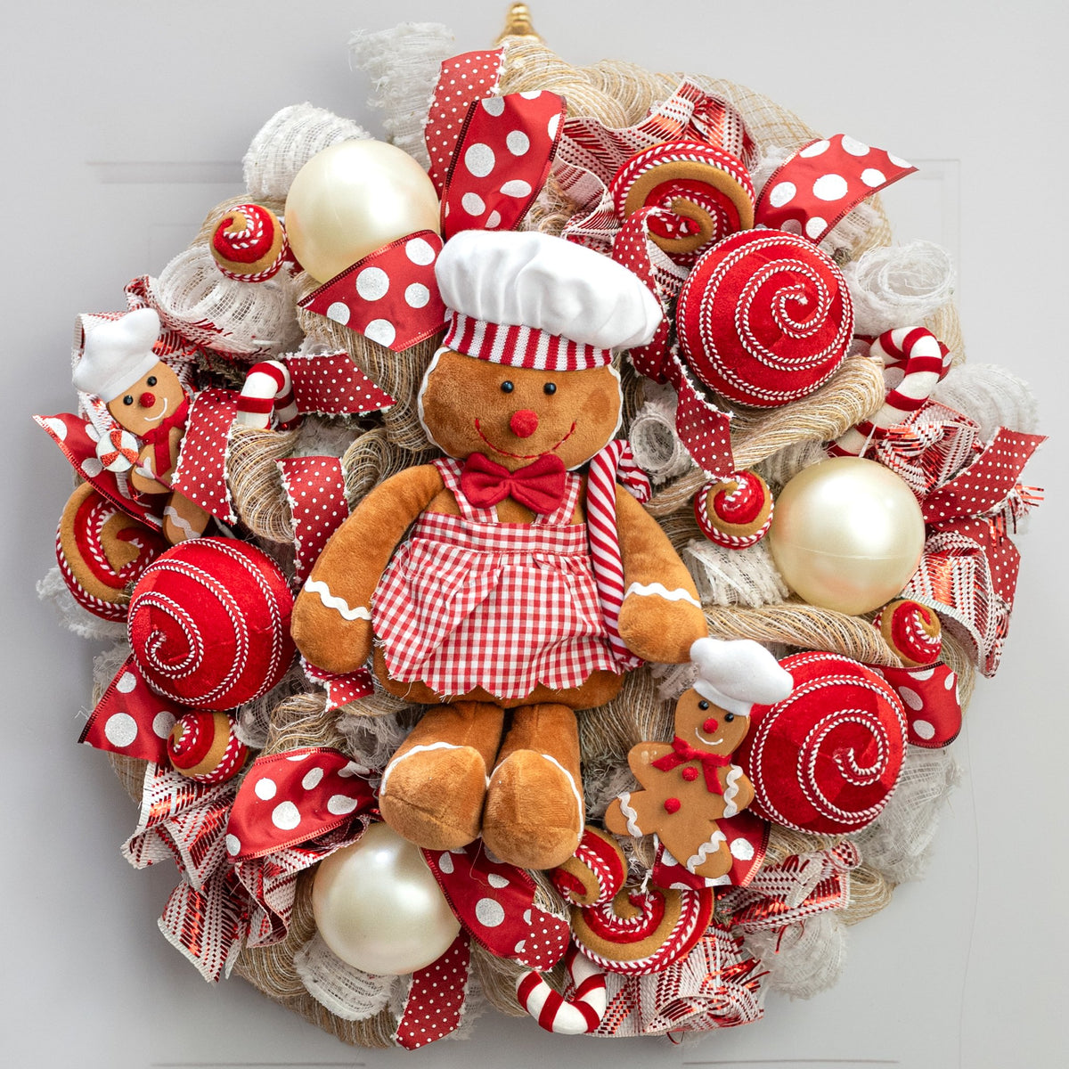 [IMPERFECT] 5" Velvet & Trim Stripe Ball Ornament: Red & White detail photo 4