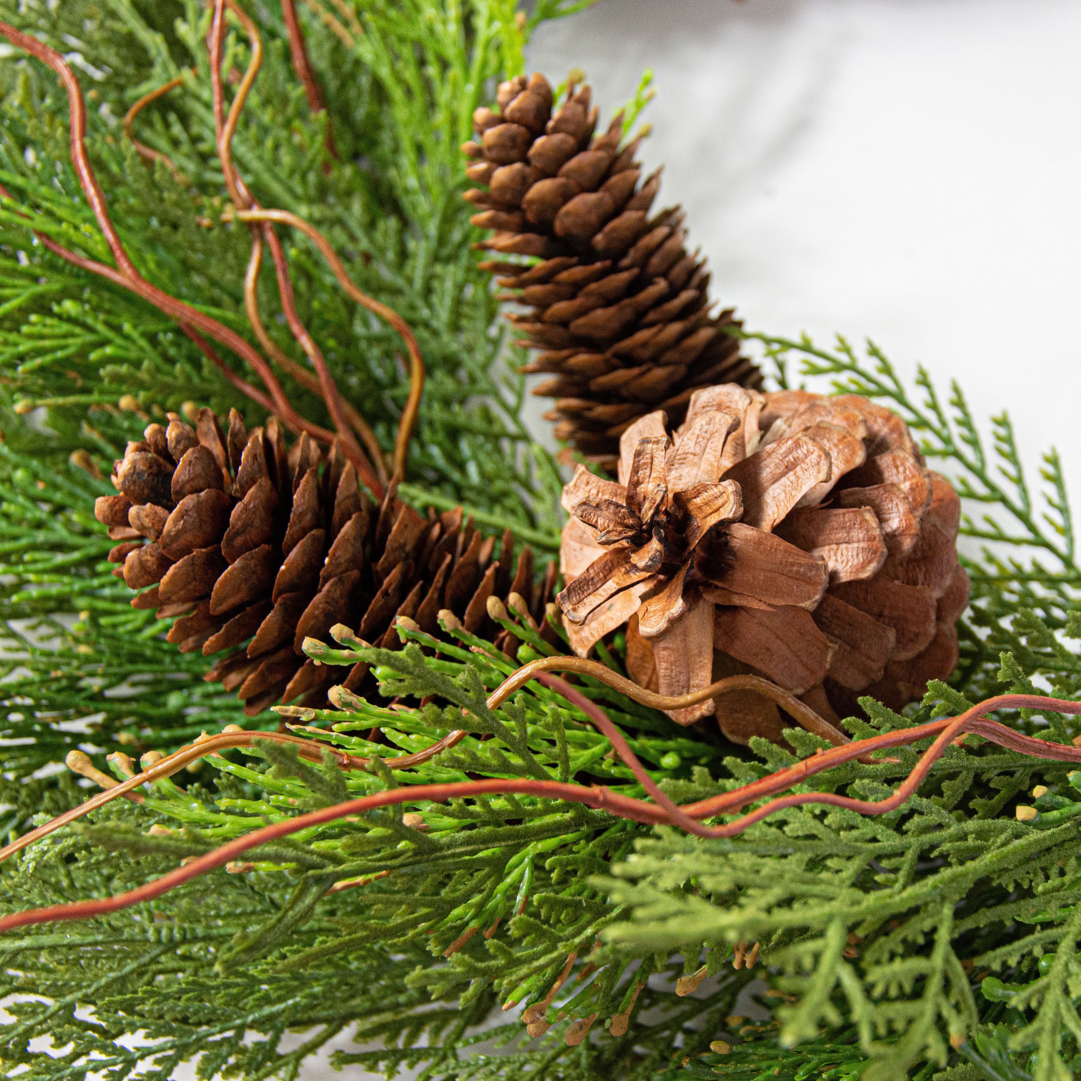 24" Incense Cedar Pine Wreath detail photo 3