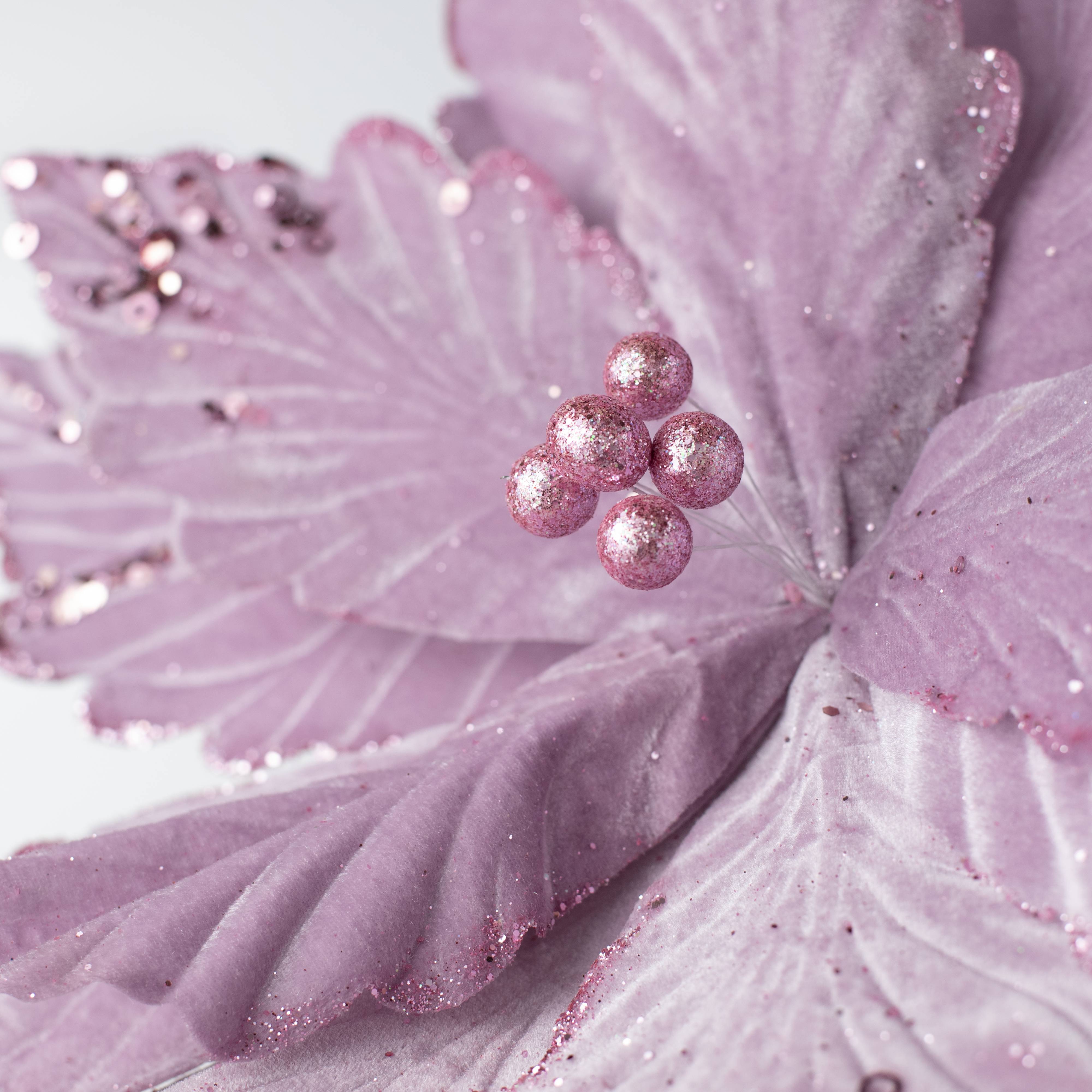 19" x 25" Jumbo Deluxe Velvet Poinsettia Stem: Lavender Purple detail photo 4