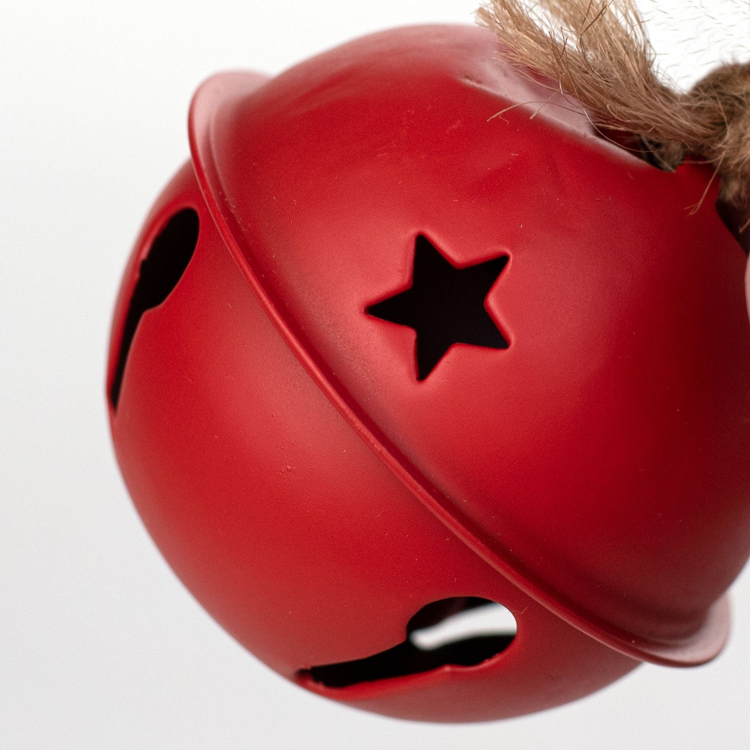 21" Jumbo Jingle Bell Cluster Ornament: Matte Red detail photo 3