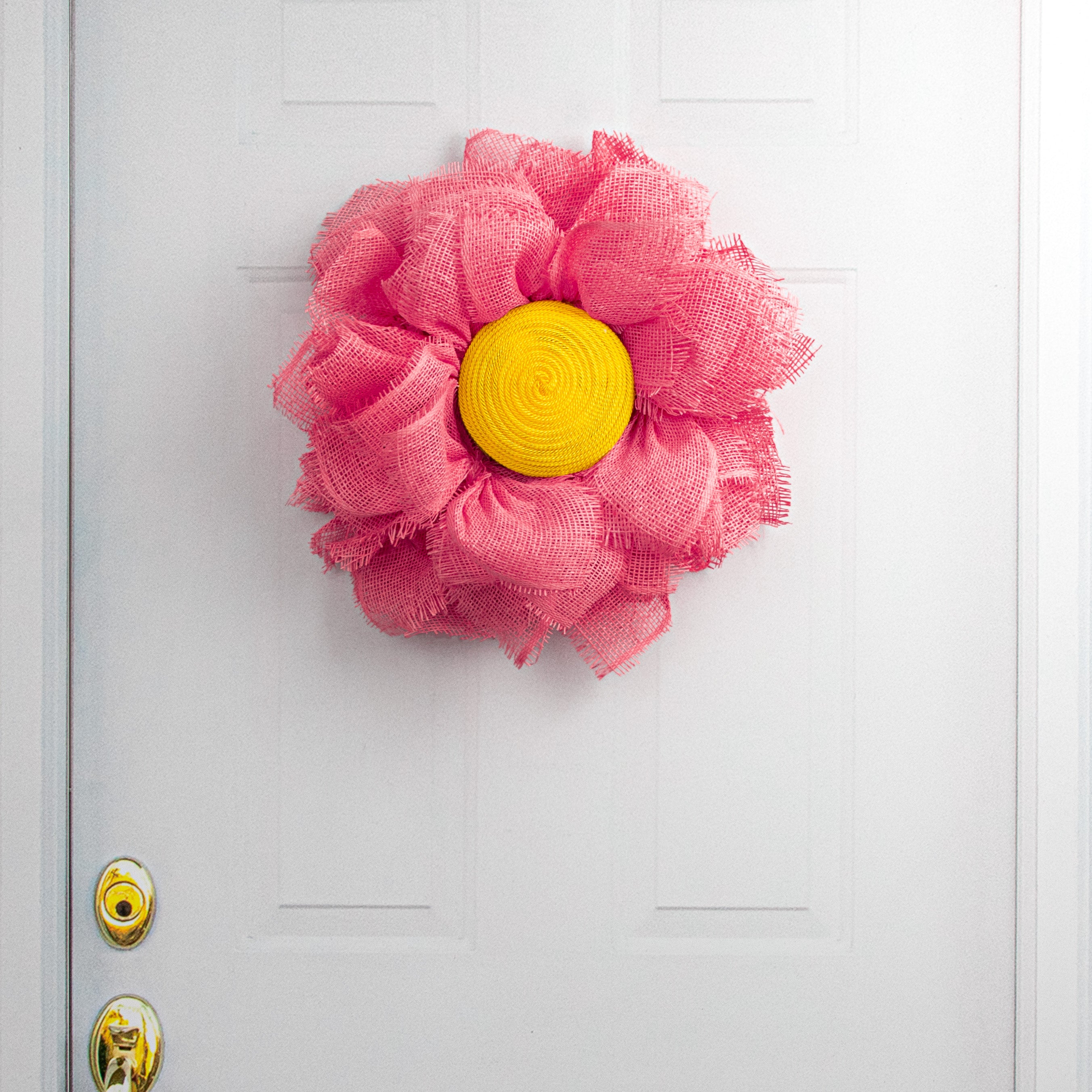 6.75" Jute Flex Tubing Flower Center: Yellow Lifestyle Photo