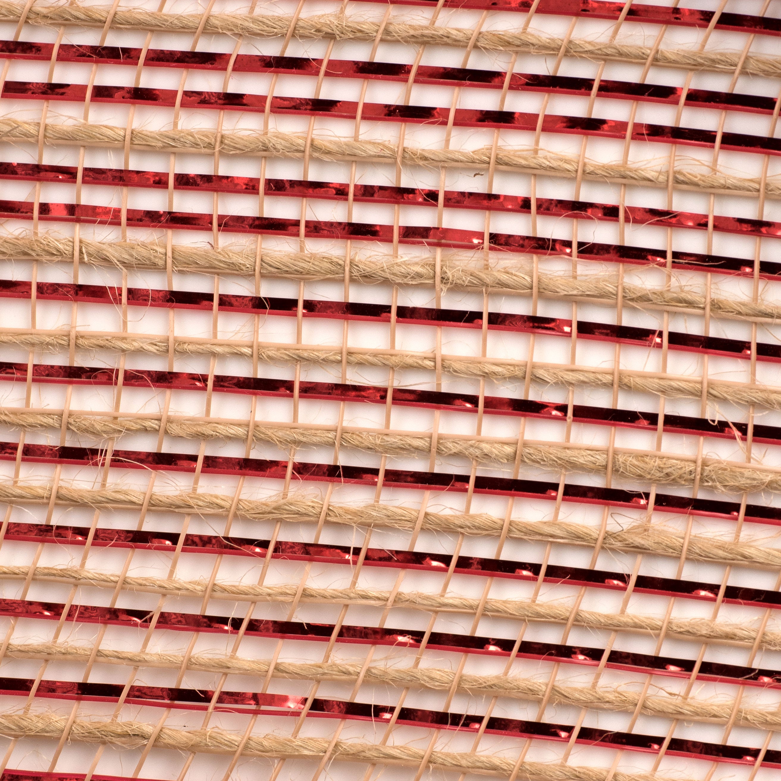 10" Jute Poly Mesh: Red Foil Ombré detail photo 3