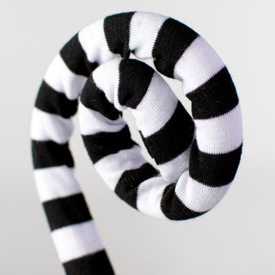 30" Knit Fabric Stripe Spiral Curly Spray: Black & White Lifestyle Photo