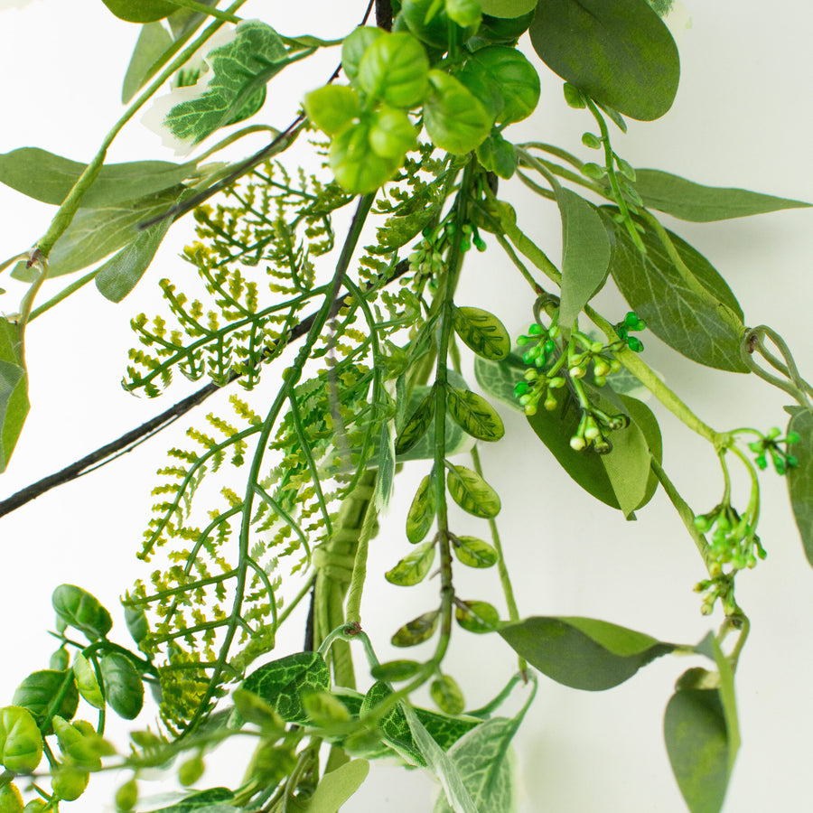 5' Leaves & Fern Garland detail photo 3