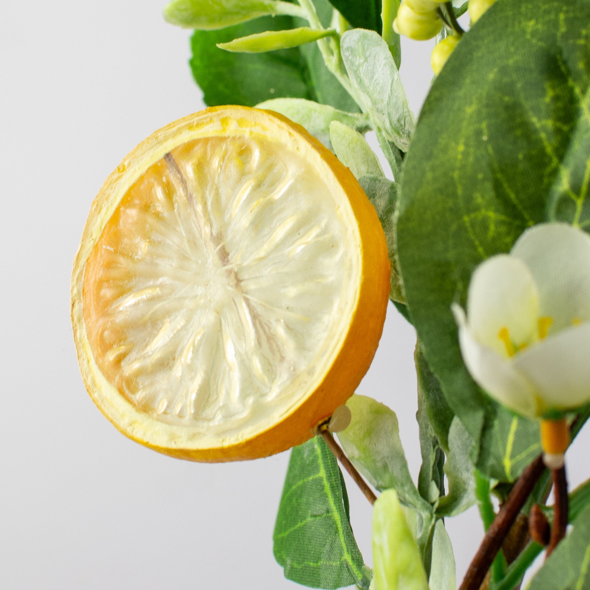 16" Lemon & Slice Mixed Leaves Spray detail photo 5