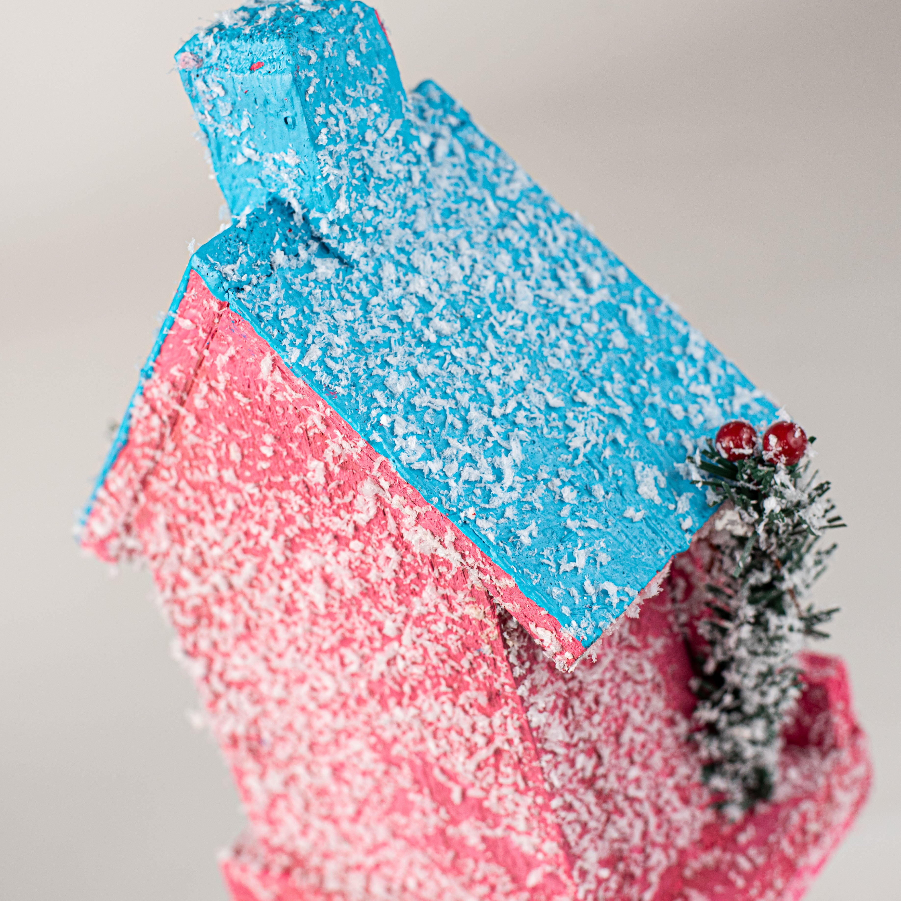9" Light-Up Snowy Wooden House detail photo 4