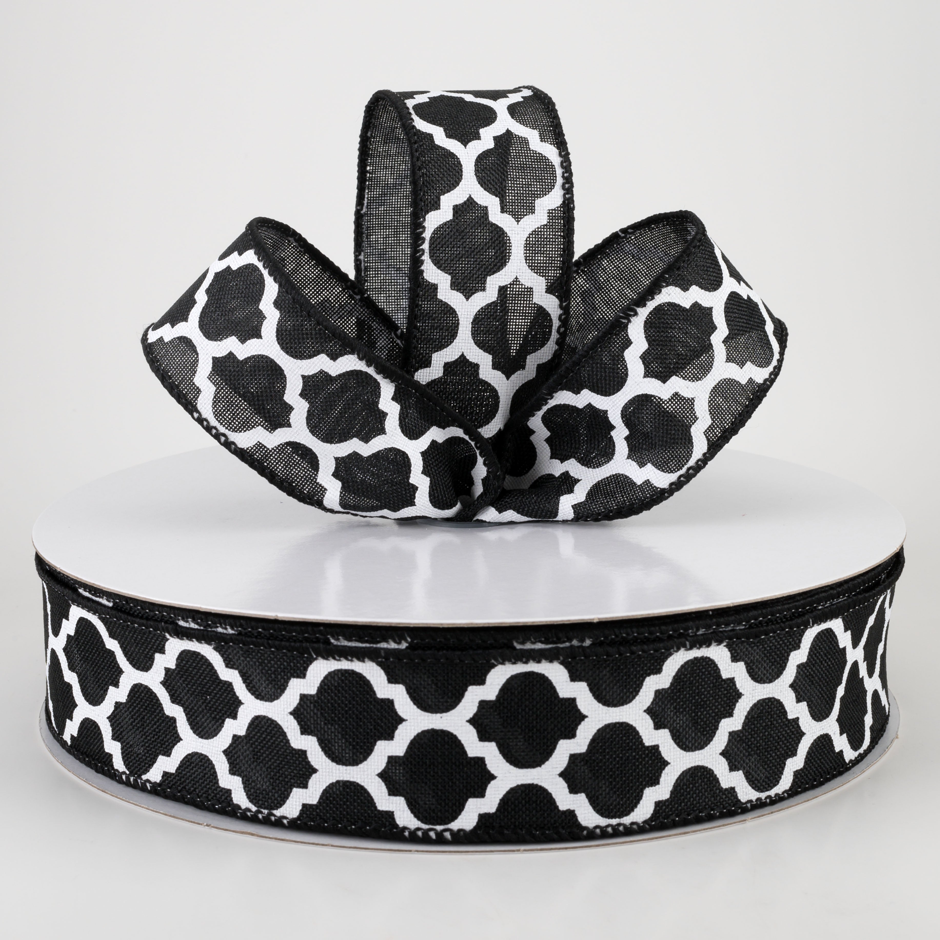1.5" Linen Quatrefoil Lattice Ribbon: Black & White (50 Yards) Lifestyle Photo