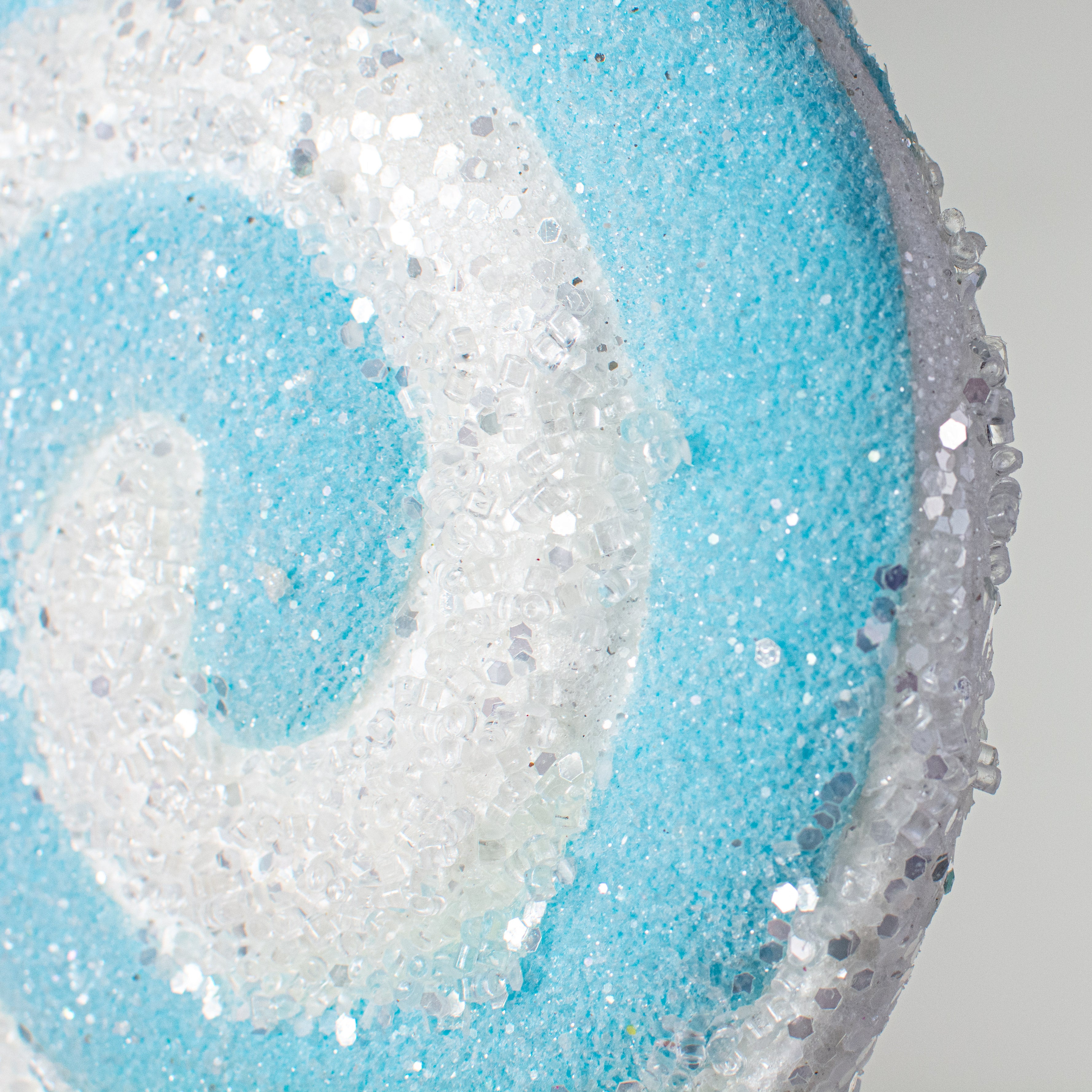 26" Lollipop Pick: Blue & White Lifestyle Photo