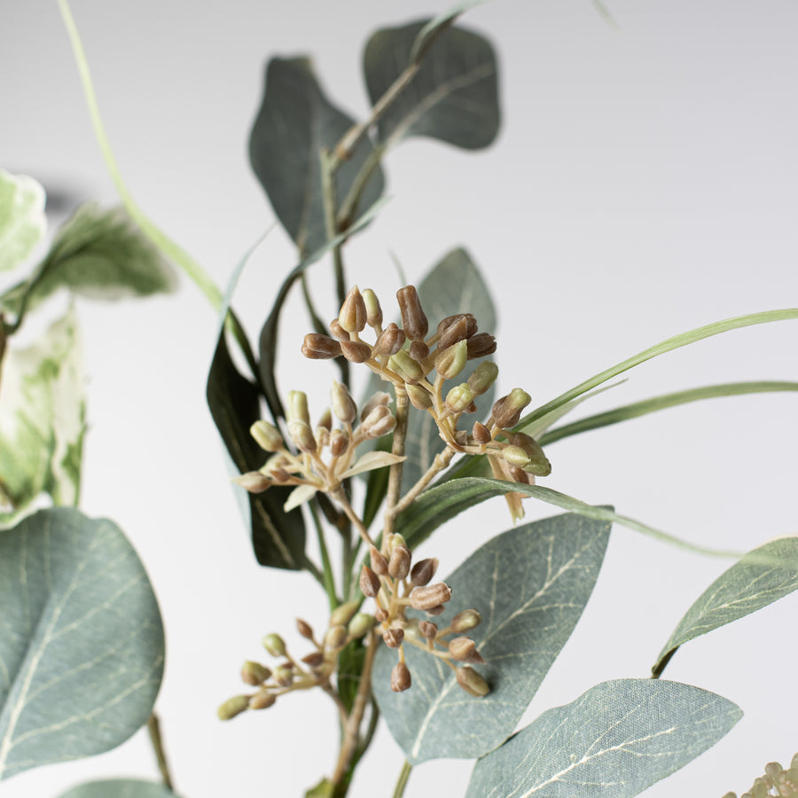 18" Magnolia Eucalyptus Pick detail photo 5