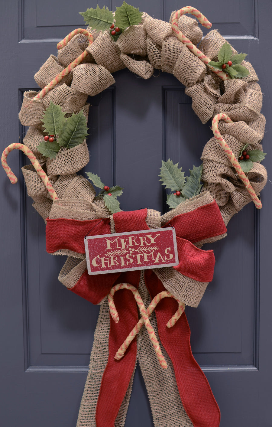 Merry Christmas Metal Hanging Sign (7" by 3") detail photo 3