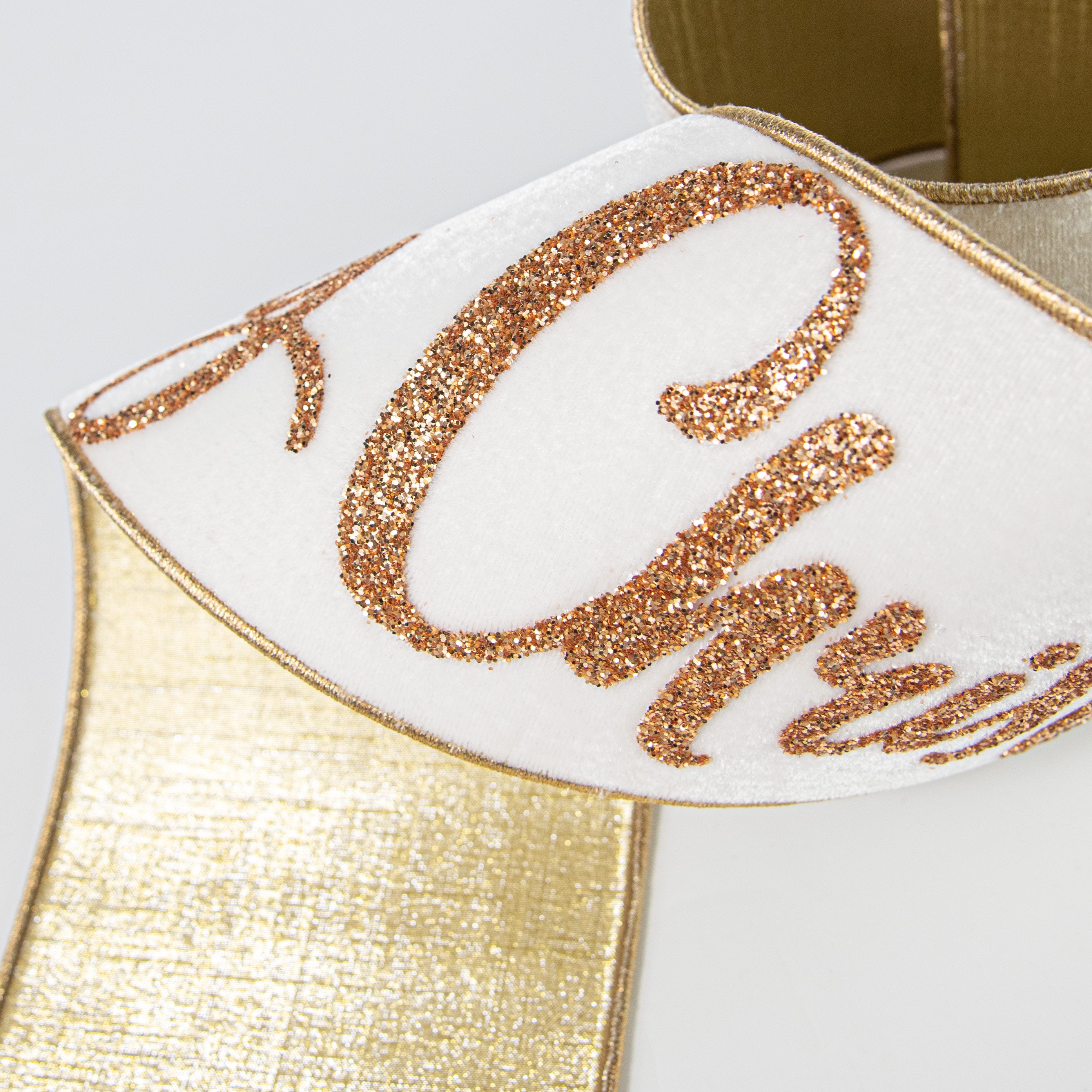 [D Stevens] 6" Merry Christmas Velvet Banner: Winter White detail photo 3