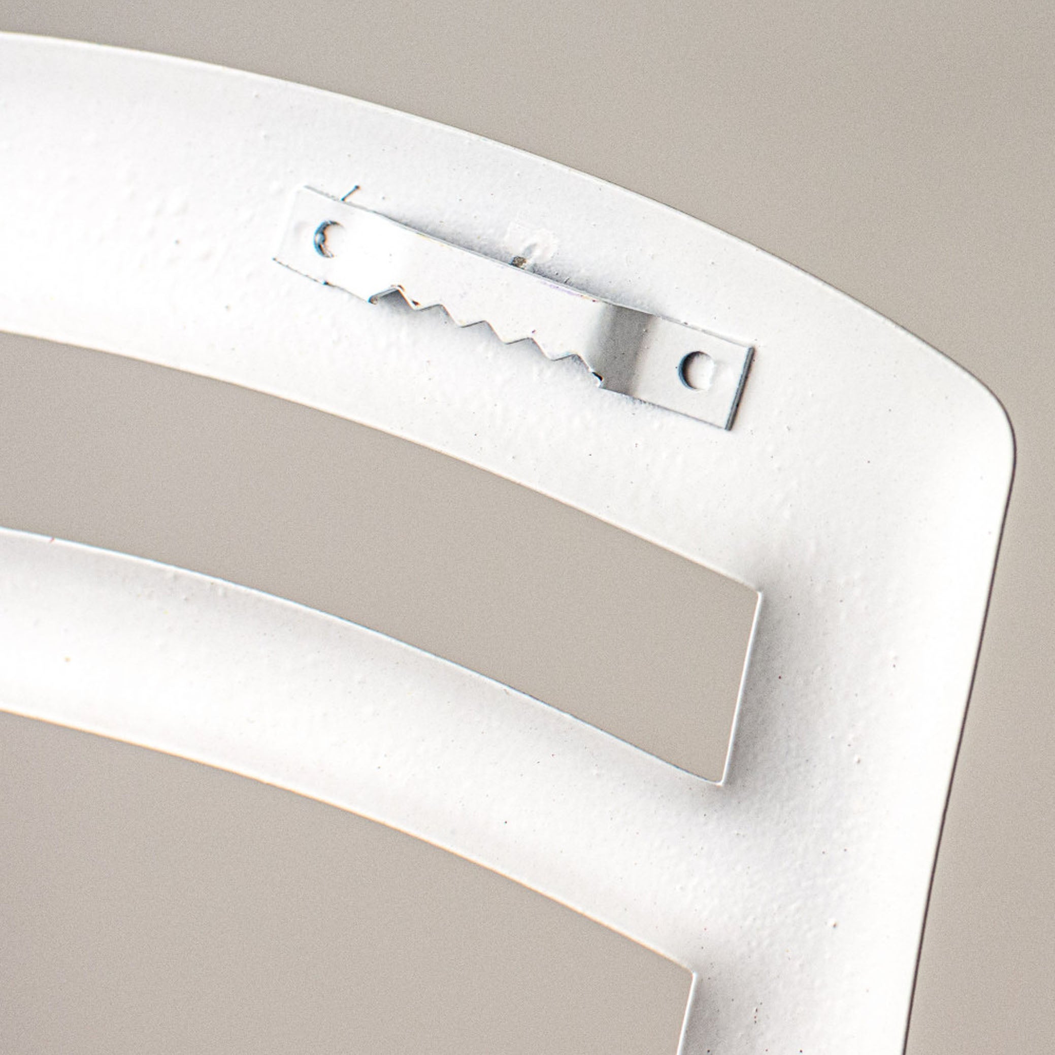 7" Metal Embossed Hanger: Black Double Music Note detail photo 4