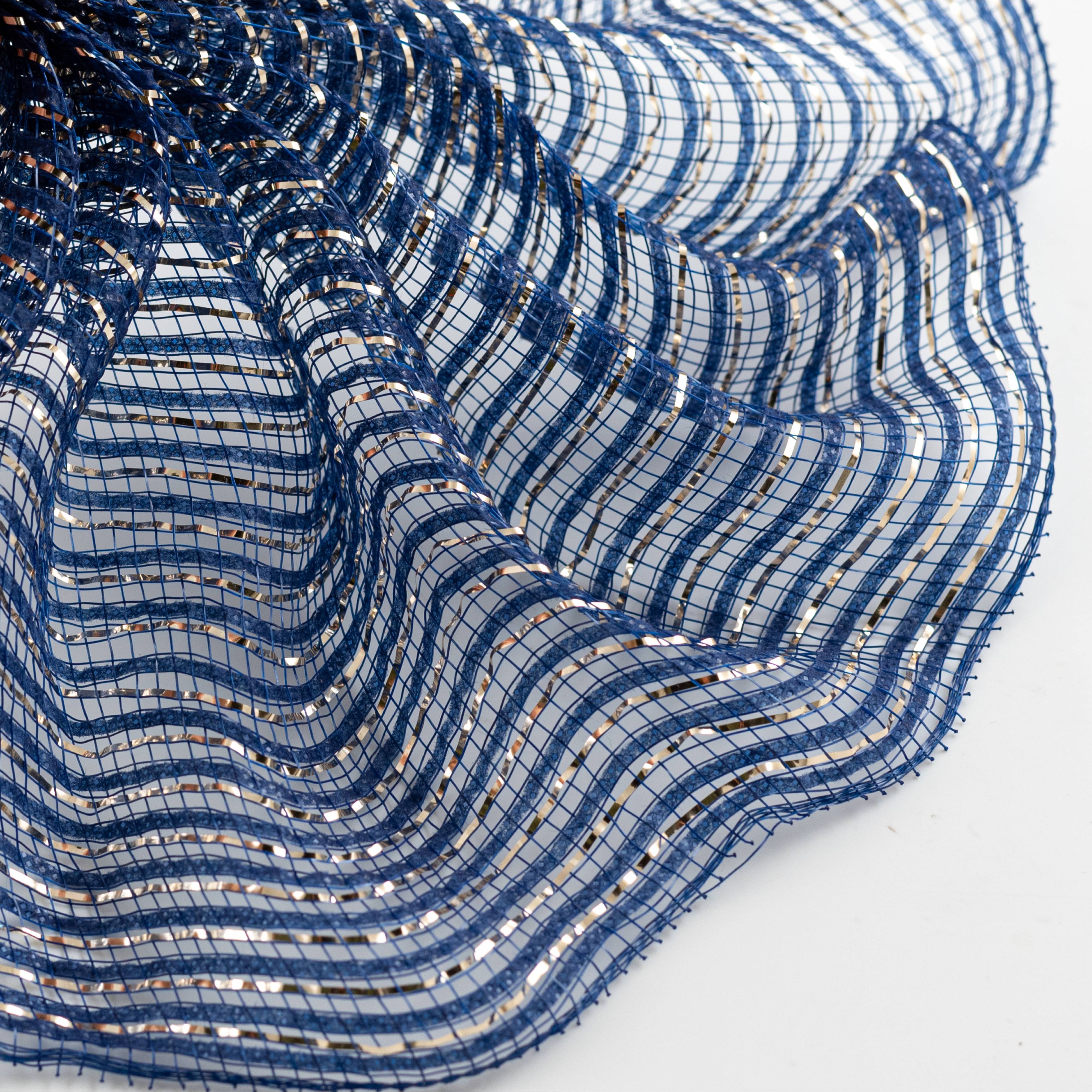10" Metallic Breeze Mesh: Champagne & Navy Blue Lifestyle Photo