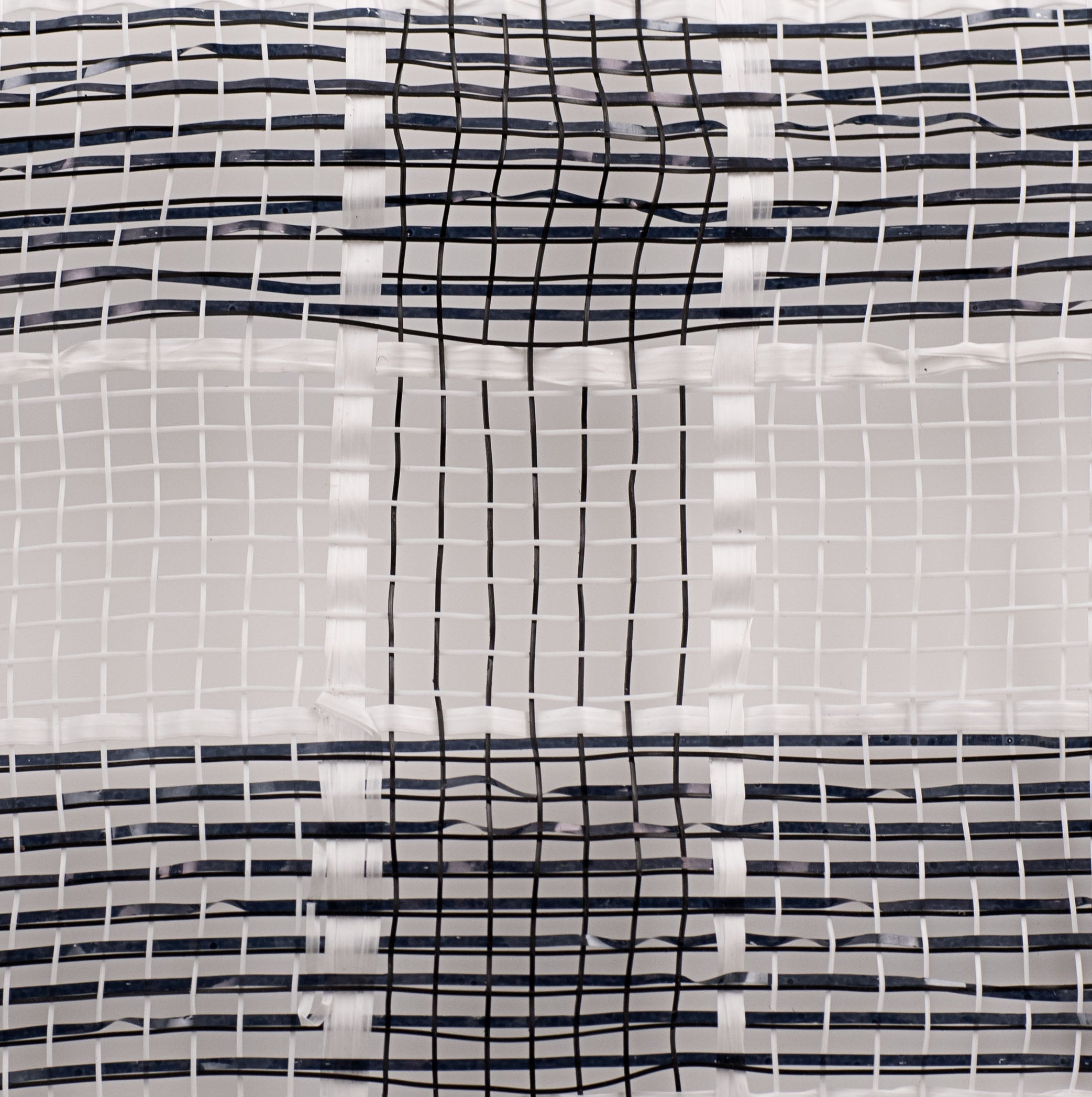 21" Metallic Check Mesh: Black & White (10 Yards) detail photo 3