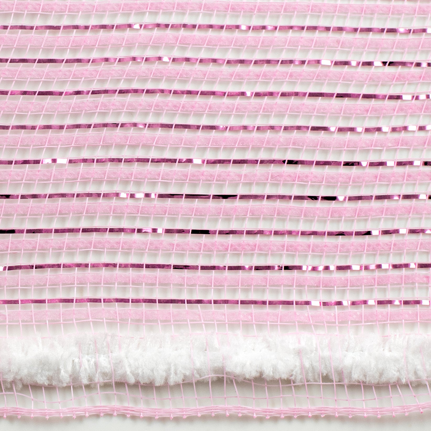 10" Metallic Fat Snow Edge Breeze Mesh: Pink (5 Yards) detail photo 3