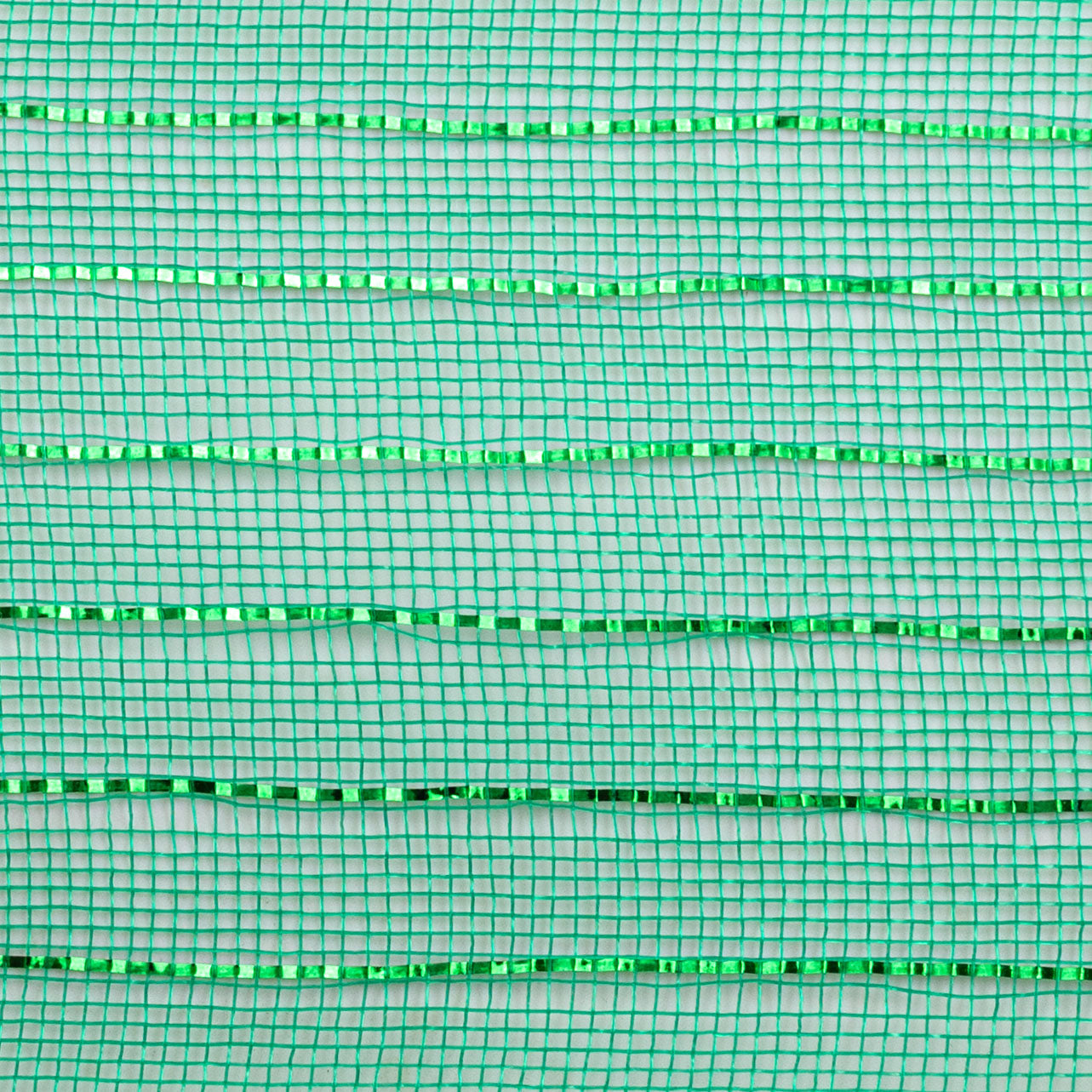 10" Metallic Fine Weave Deco Mesh: Emerald Green detail photo 3