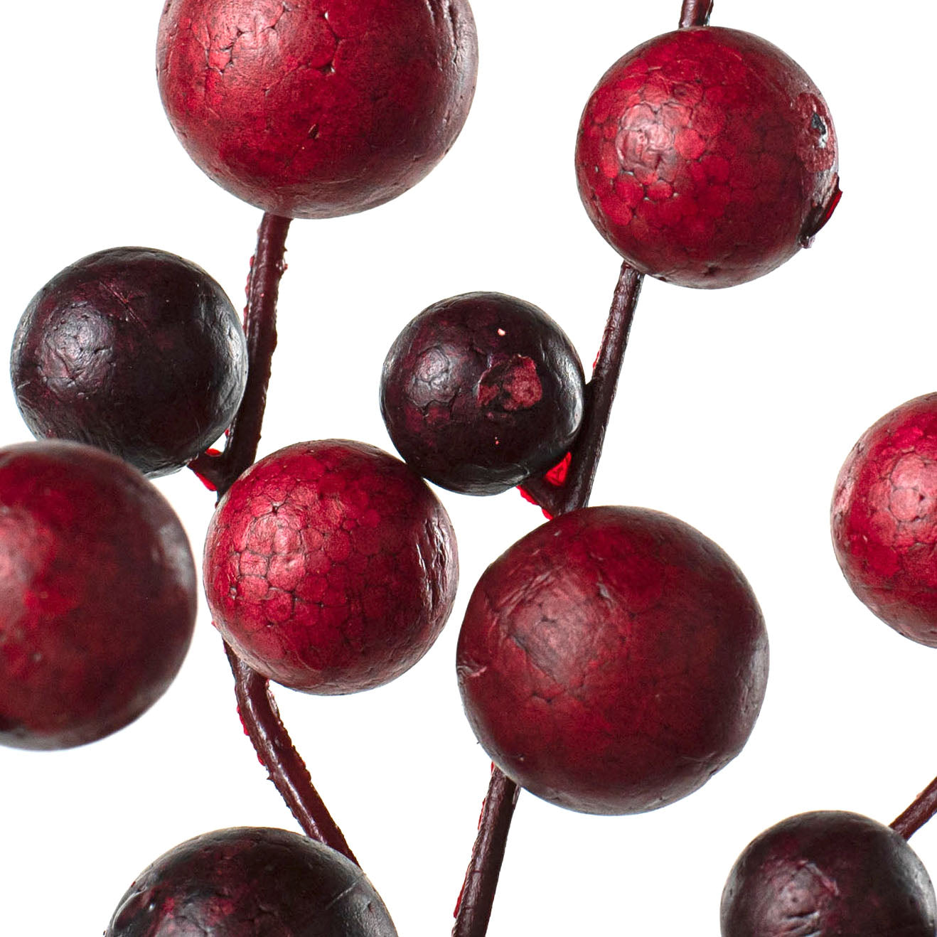 17" Mixed Berry Pick: Matte Red & Burgundy Lifestyle Photo