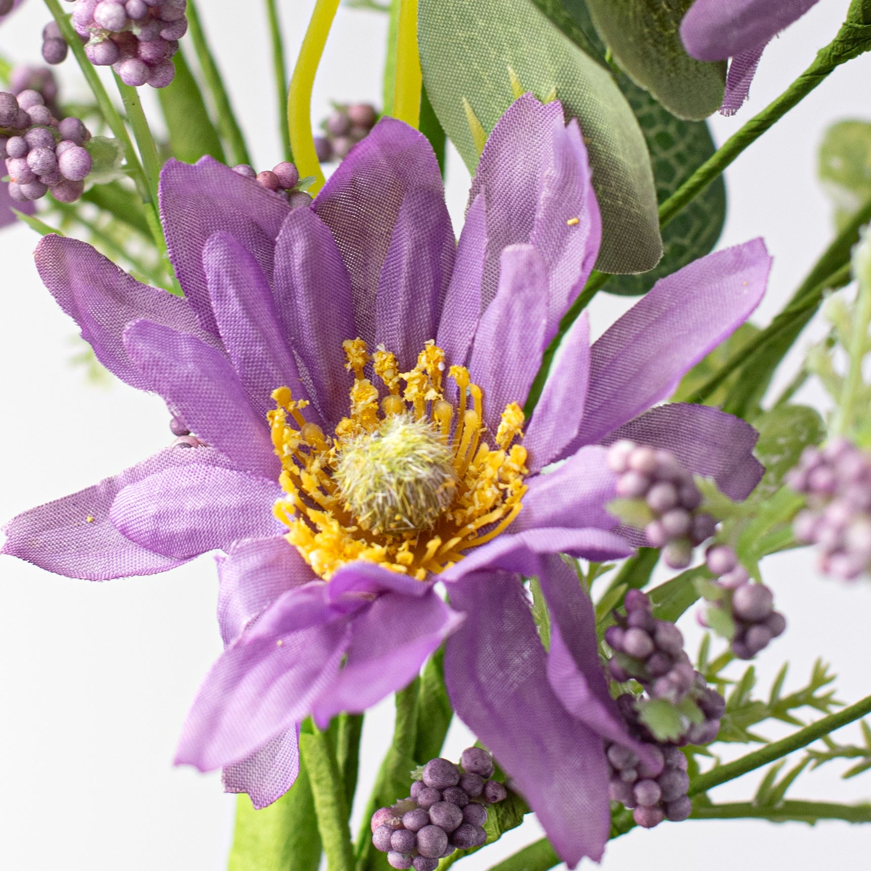 27" Mixed Daisy Spray: Purple Lifestyle Photo