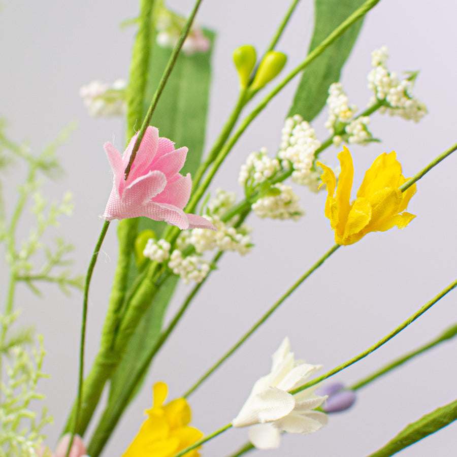 27" Mixed Wild Flowers Spray Lifestyle Photo