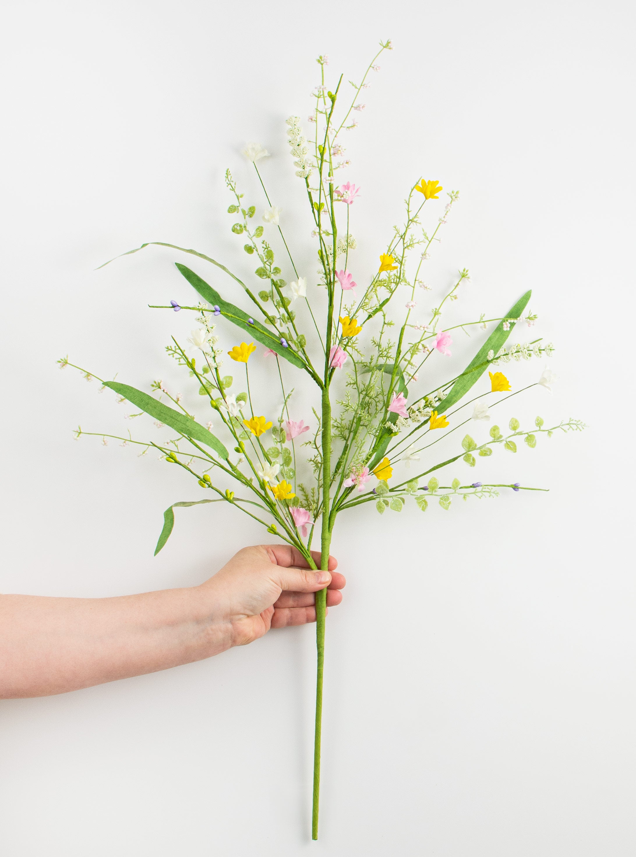 botanical swag wild flowerＡ Wildflower Bouquet 10313 | The Botanical Collection | Buy