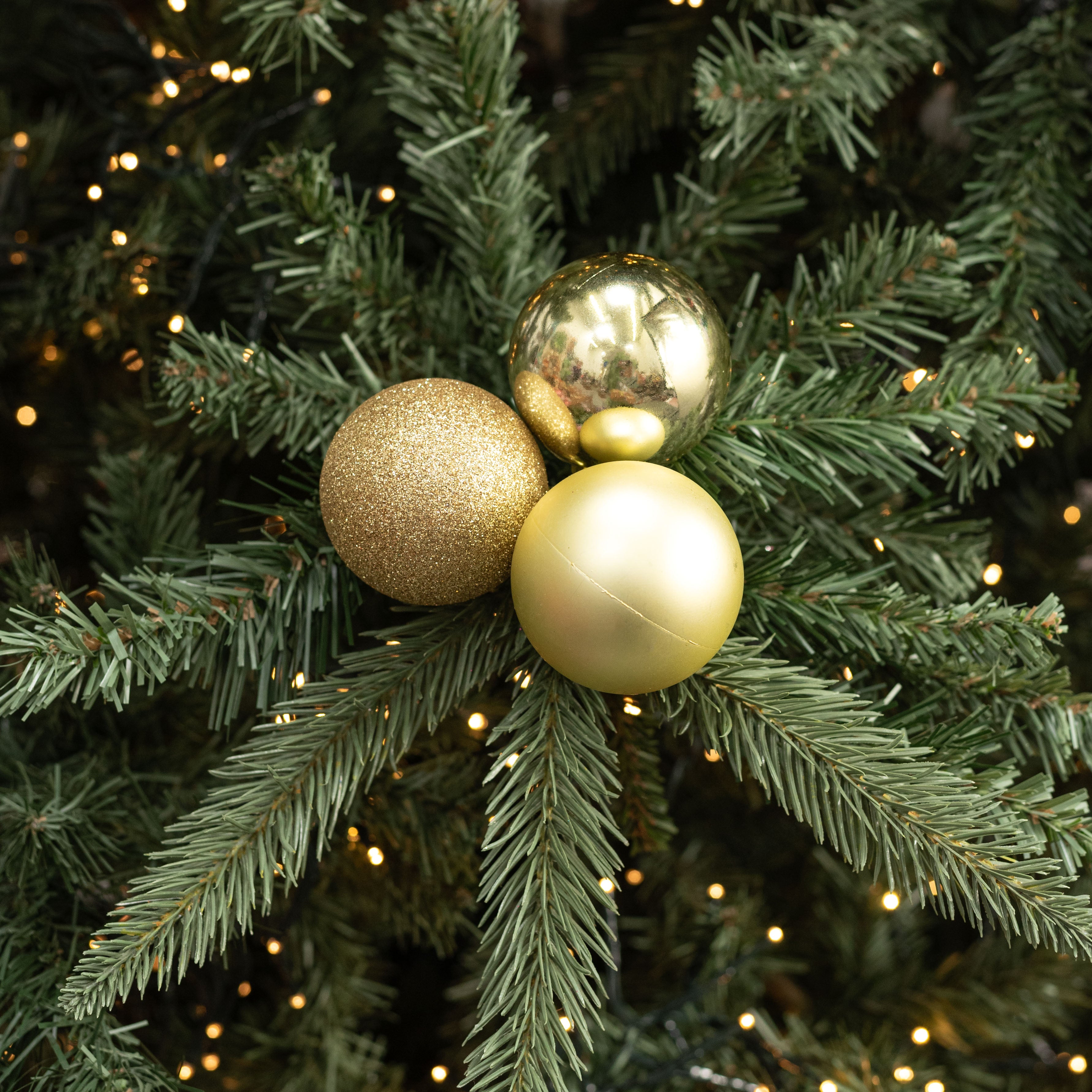 60mm Ball Ornament Cluster Ties: Metallic & Glitter Light Gold Lifestyle Photo