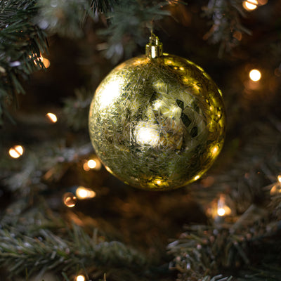 100MM Cracked Ice Ball Ornament: Apple Green (Box of 4) Lifestyle Photo