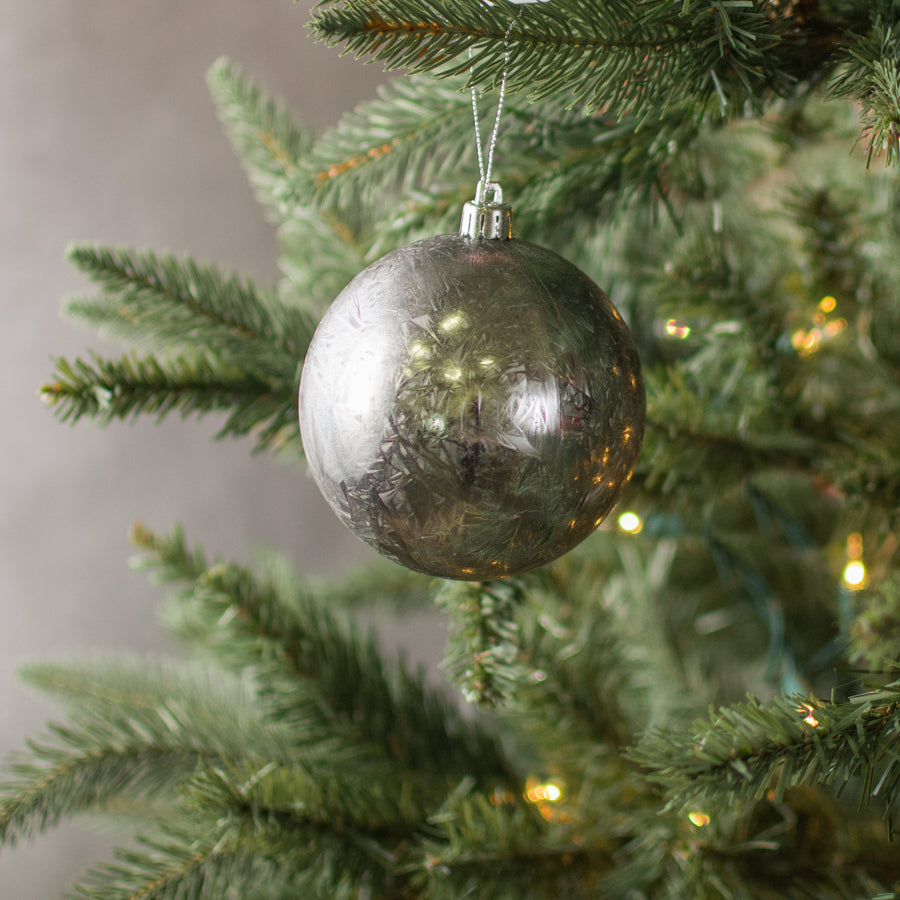 100MM Feather Smooth Ball Ornament: Grey Lifestyle Photo