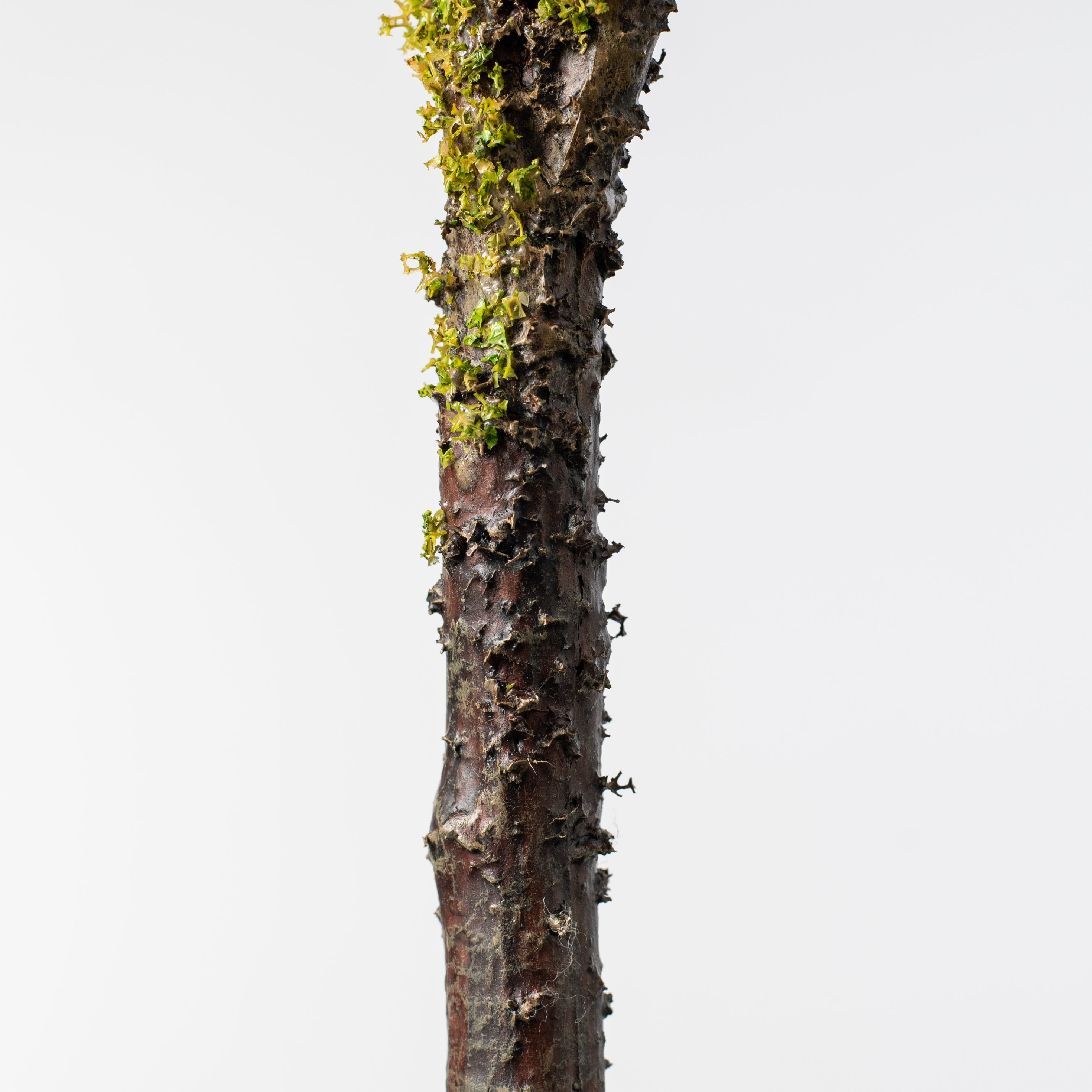 28" Mossy Branch Spray detail photo 5