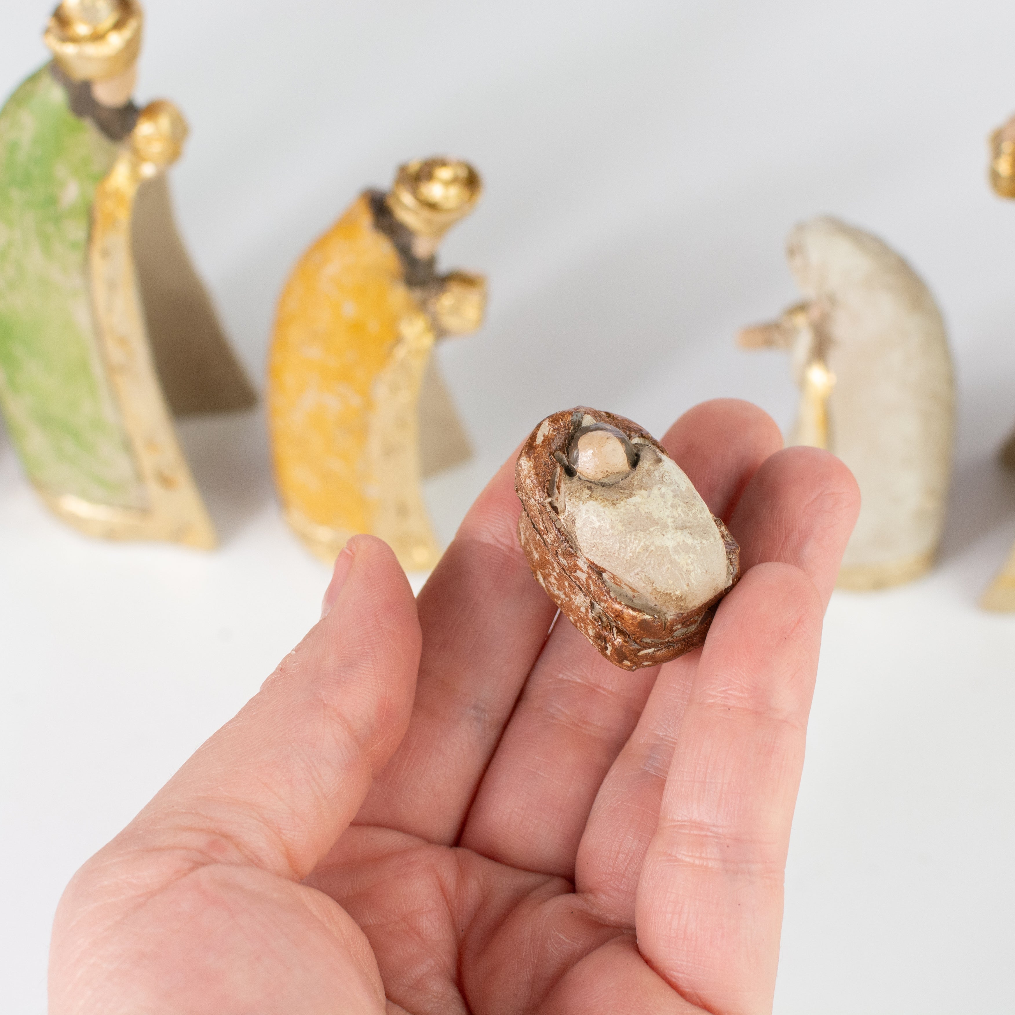 6" Nativity Figurines Set detail photo 4