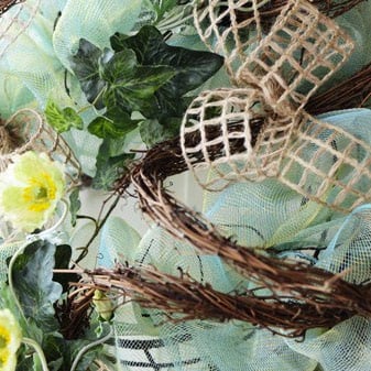 25' Natural Grapevine Garland detail photo 3