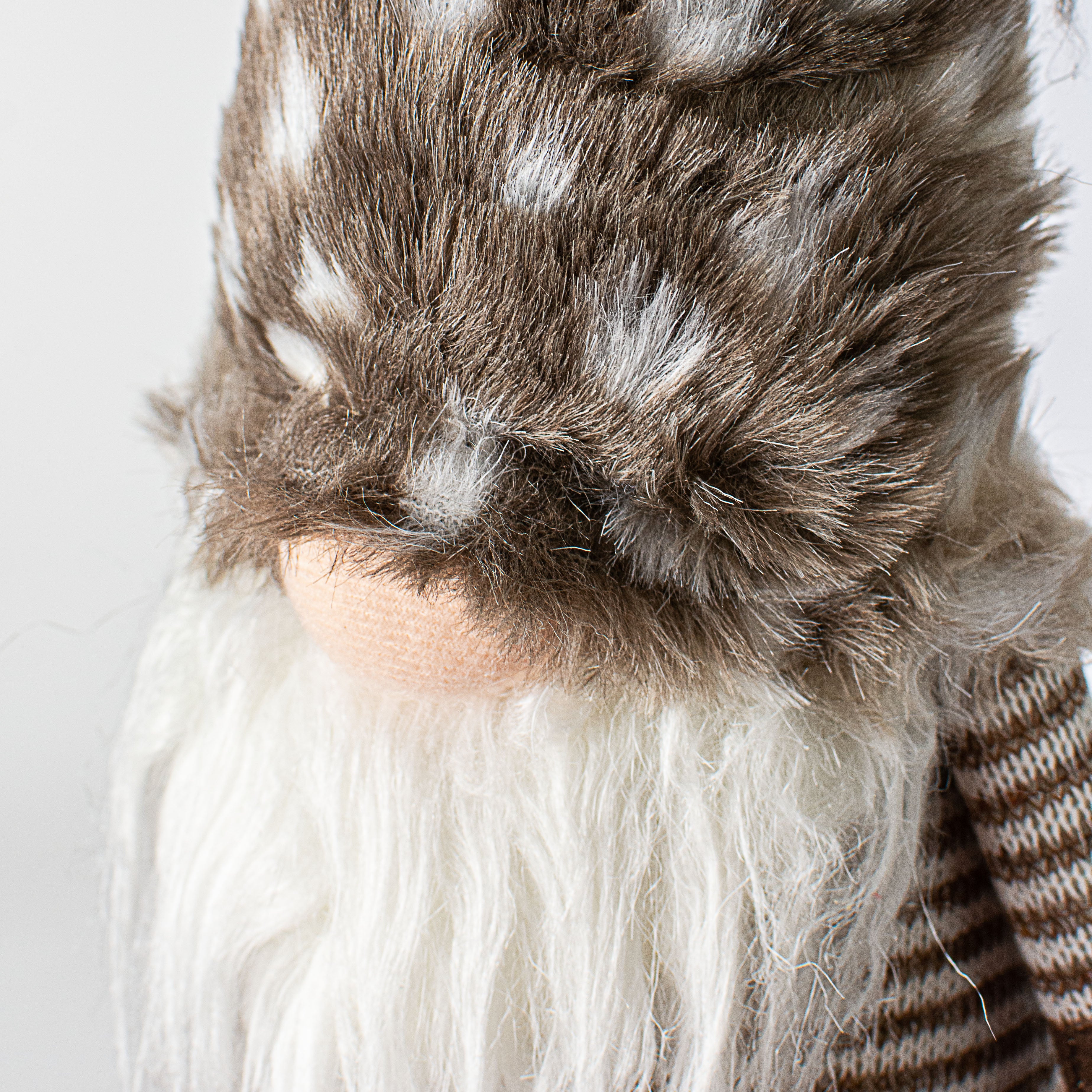 13" Natural Stripe & Faux Fur Sitting Gnome detail photo 4